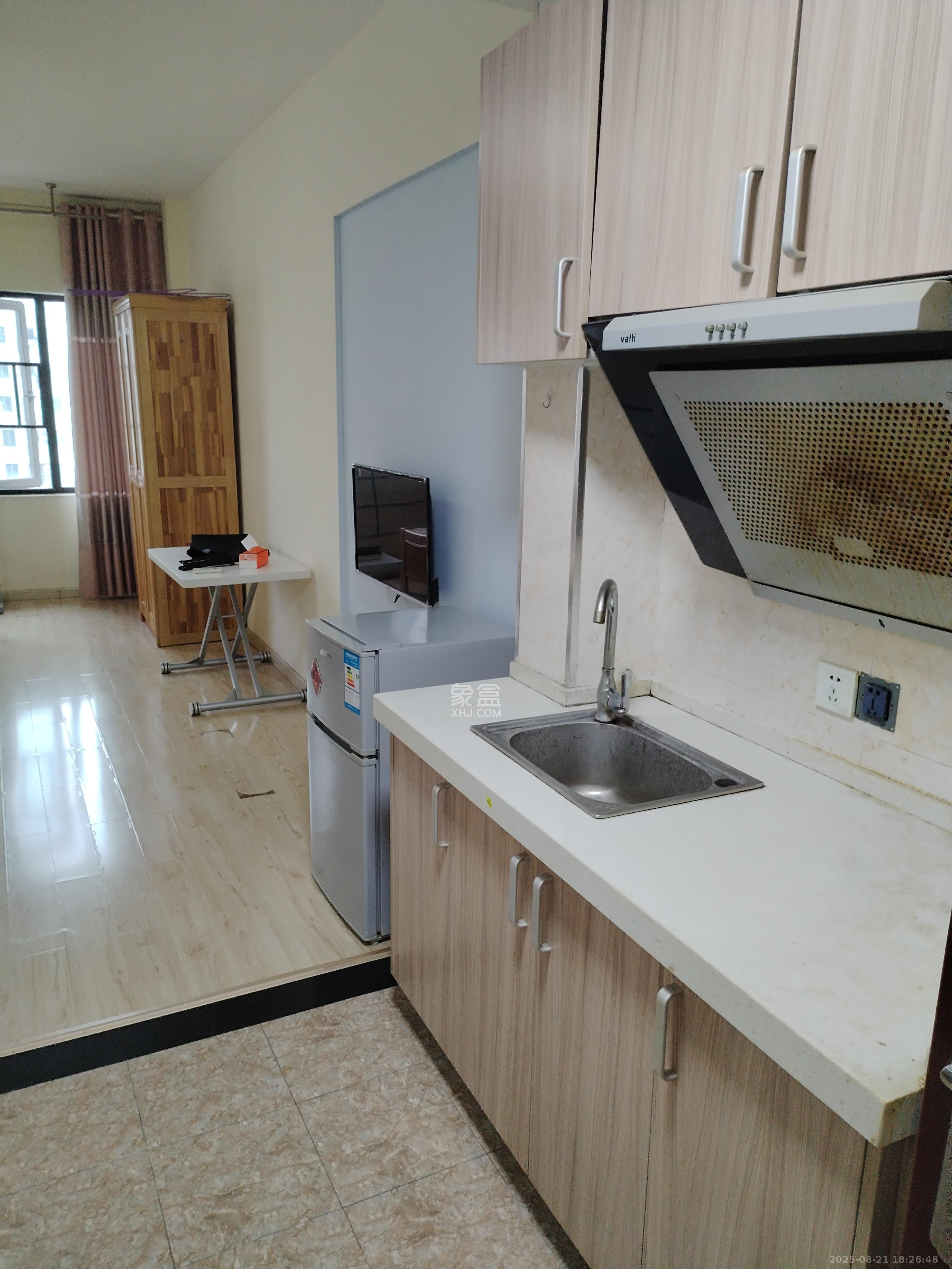 钰龙天下二期(钰龙佳园)  1室1厅1卫    1000.0元/月 钰龙天下二期(钰龙佳园)  1室1厅1卫    1000.0元/月