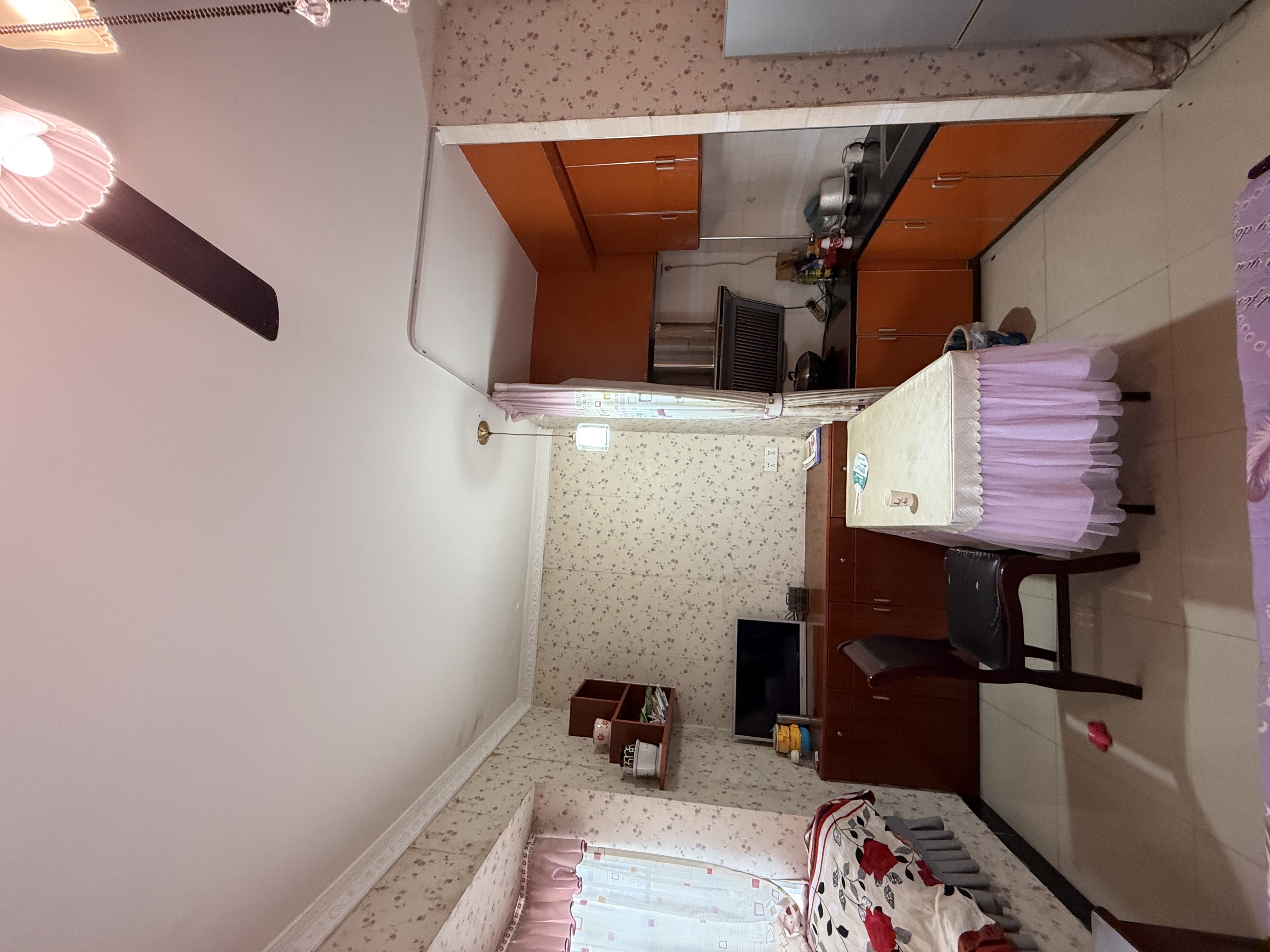 星海名都 1室0厅0卫 16.8万 星海名都 1室0厅0卫 16.8万客厅