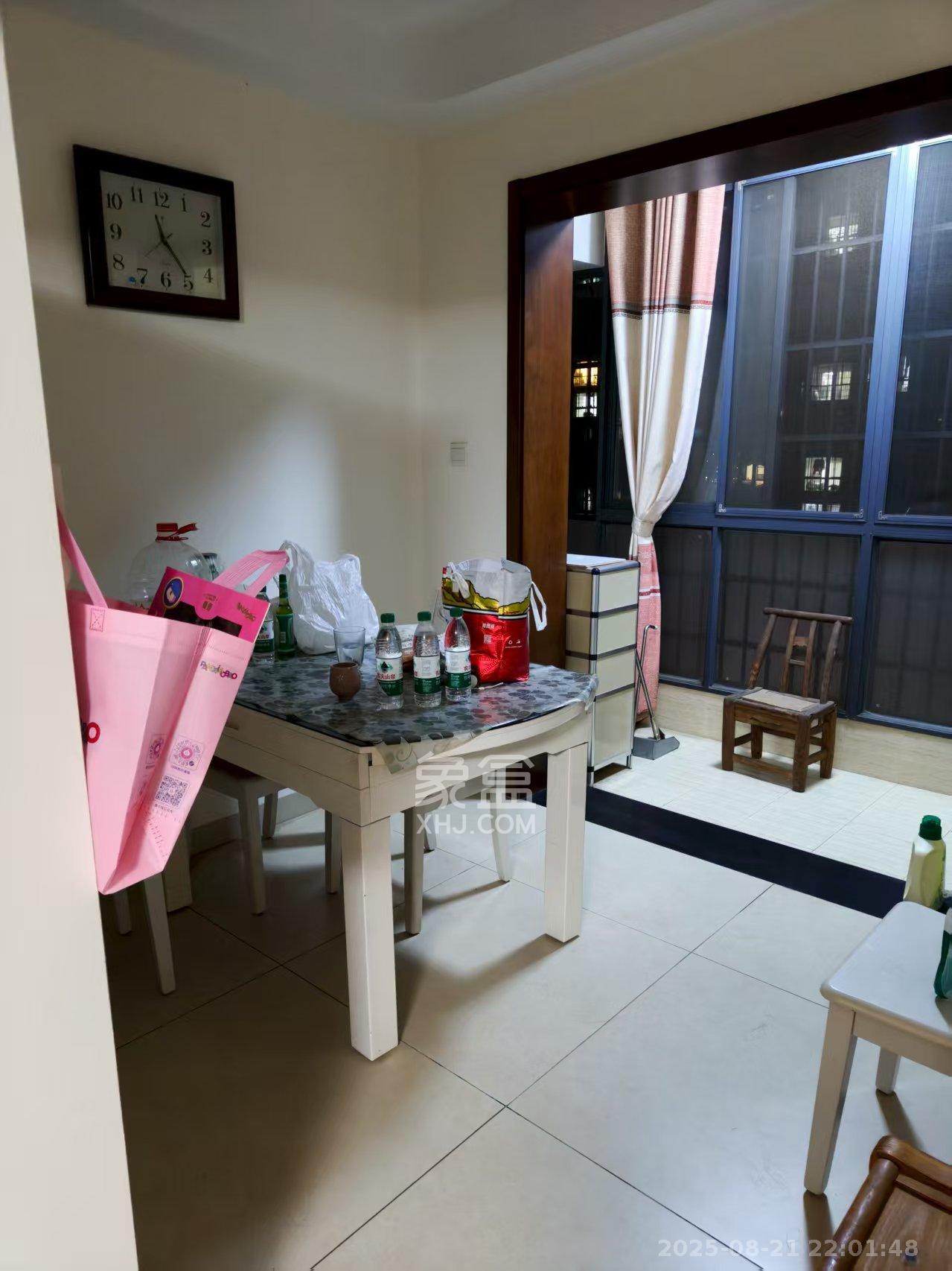 深业睿城  4室2厅2卫    2600.0元/月 深业睿城  4室2厅2卫    2600.0元/月室内图