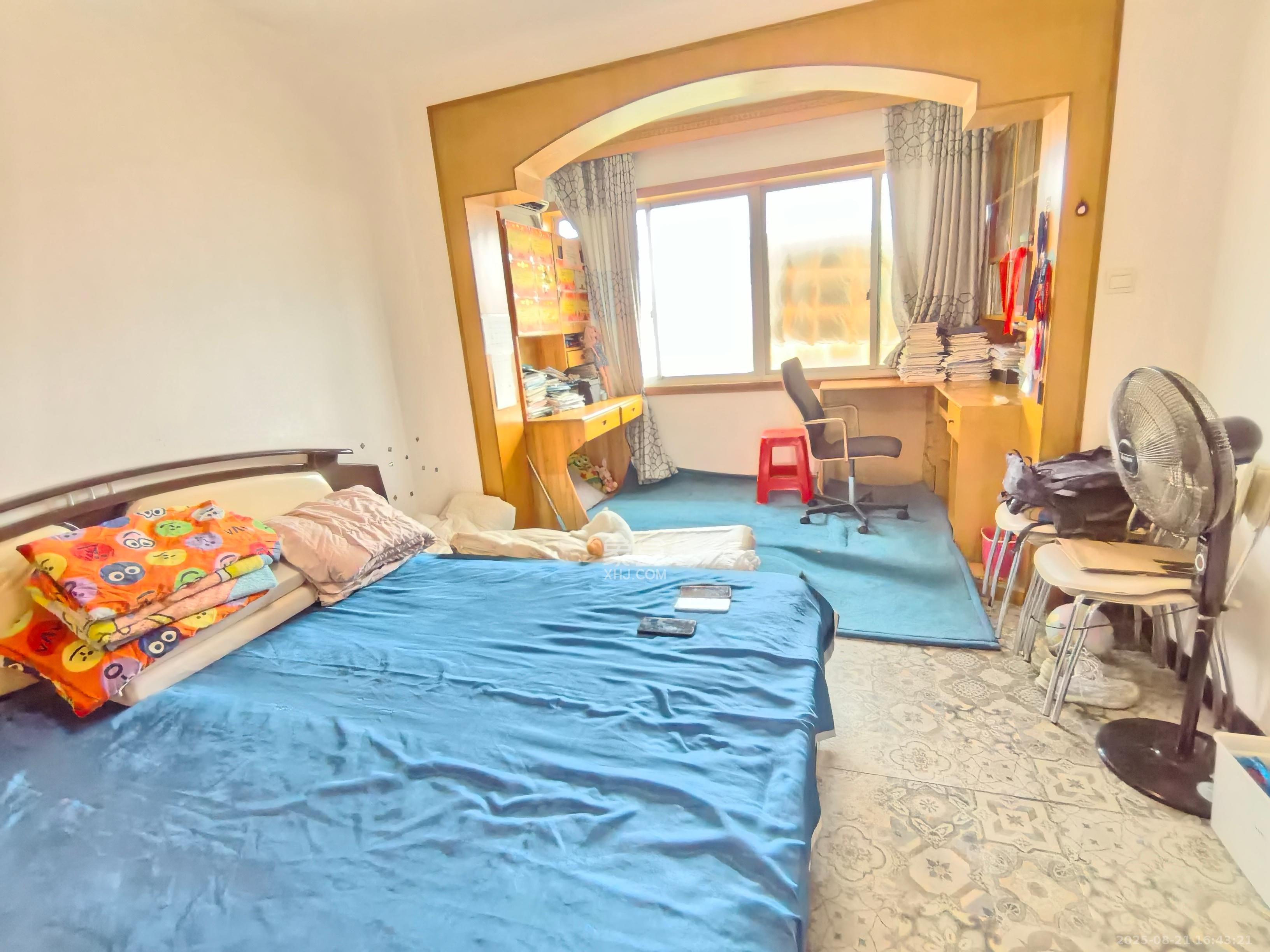 中建五局信和苑三区 2室1厅1卫 1400.0元/月 中建五局信和苑三区 2室1厅1卫 1400.0元/月室内图