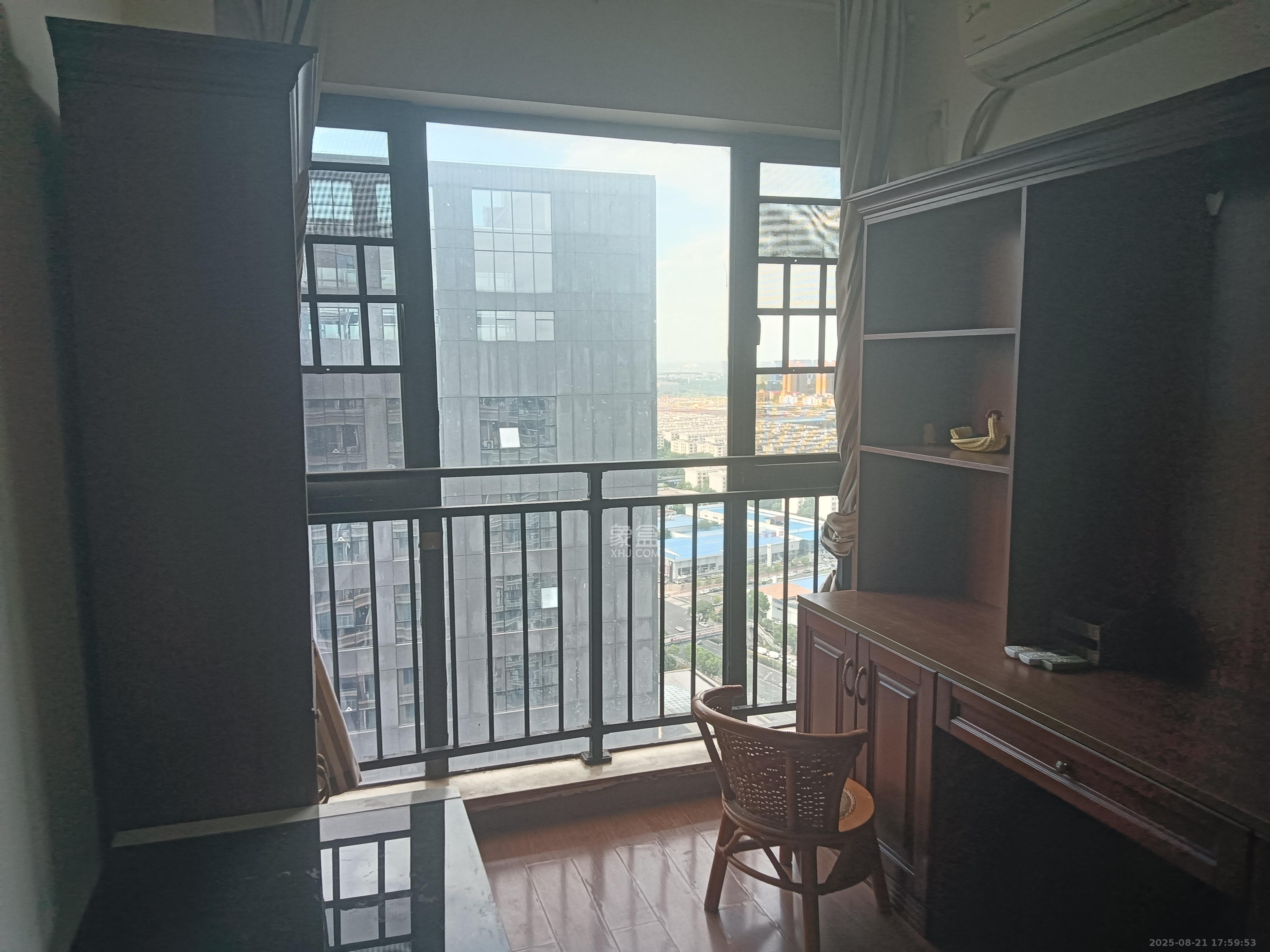 旺德府恺悦国际 4室2厅2卫 2300.0元/月 旺德府恺悦国际 4室2厅2卫 2300.0元/月室内图