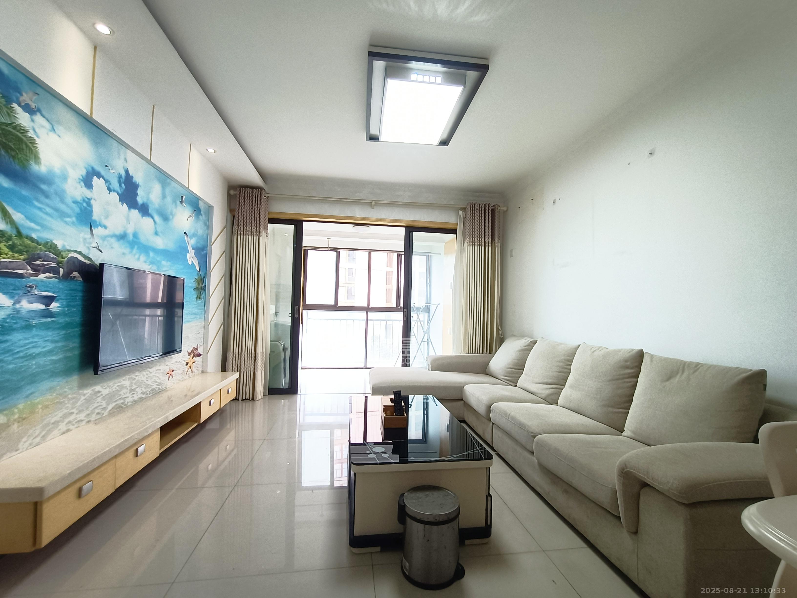 旭辉华庭  3室2厅1卫    1700.0元/月 旭辉华庭  3室2厅1卫    1700.0元/月室内图