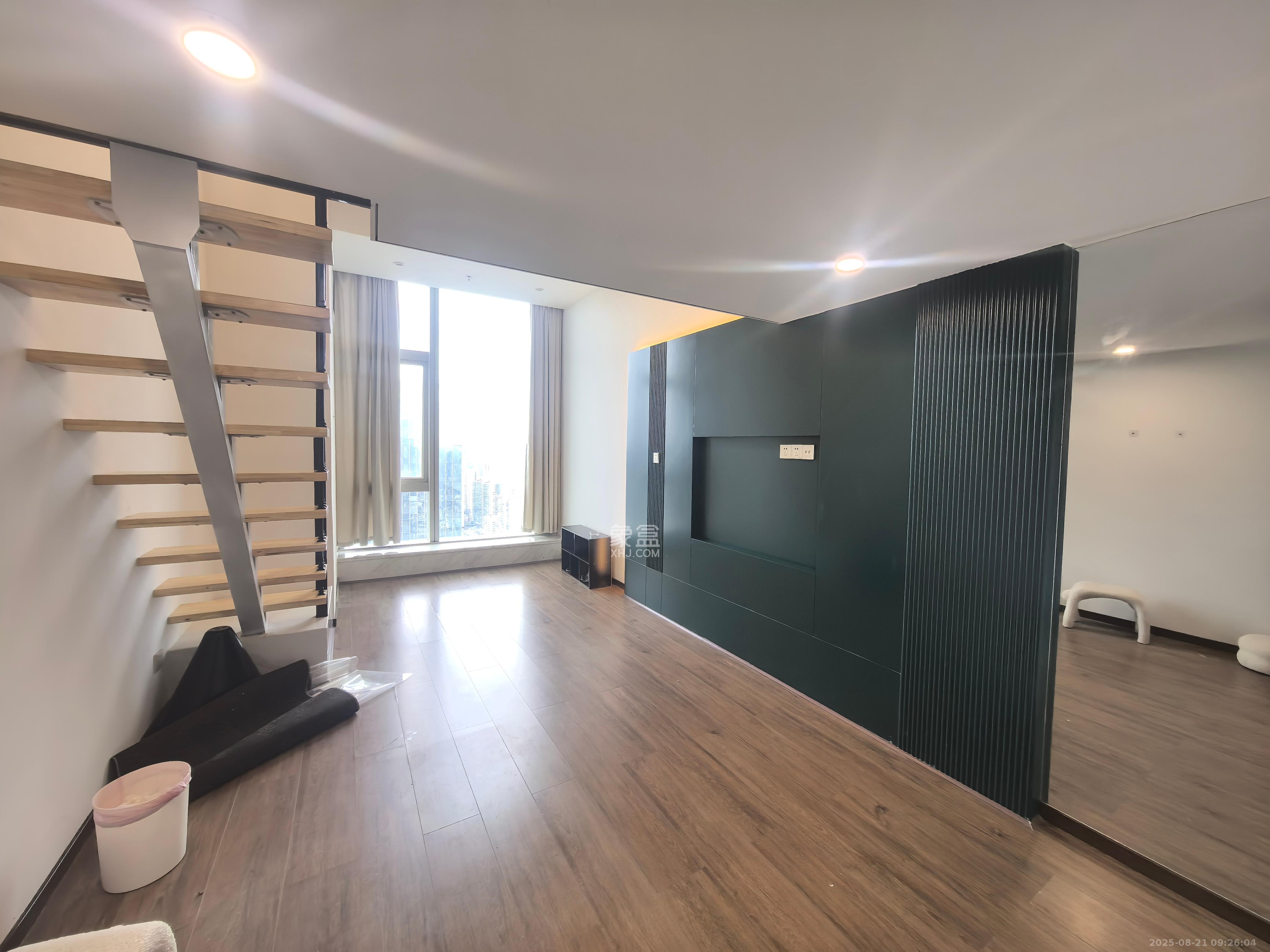 敬天广场 1室1厅1卫 2600.0元/月 敬天广场 1室1厅1卫 2600.0元/月室内图