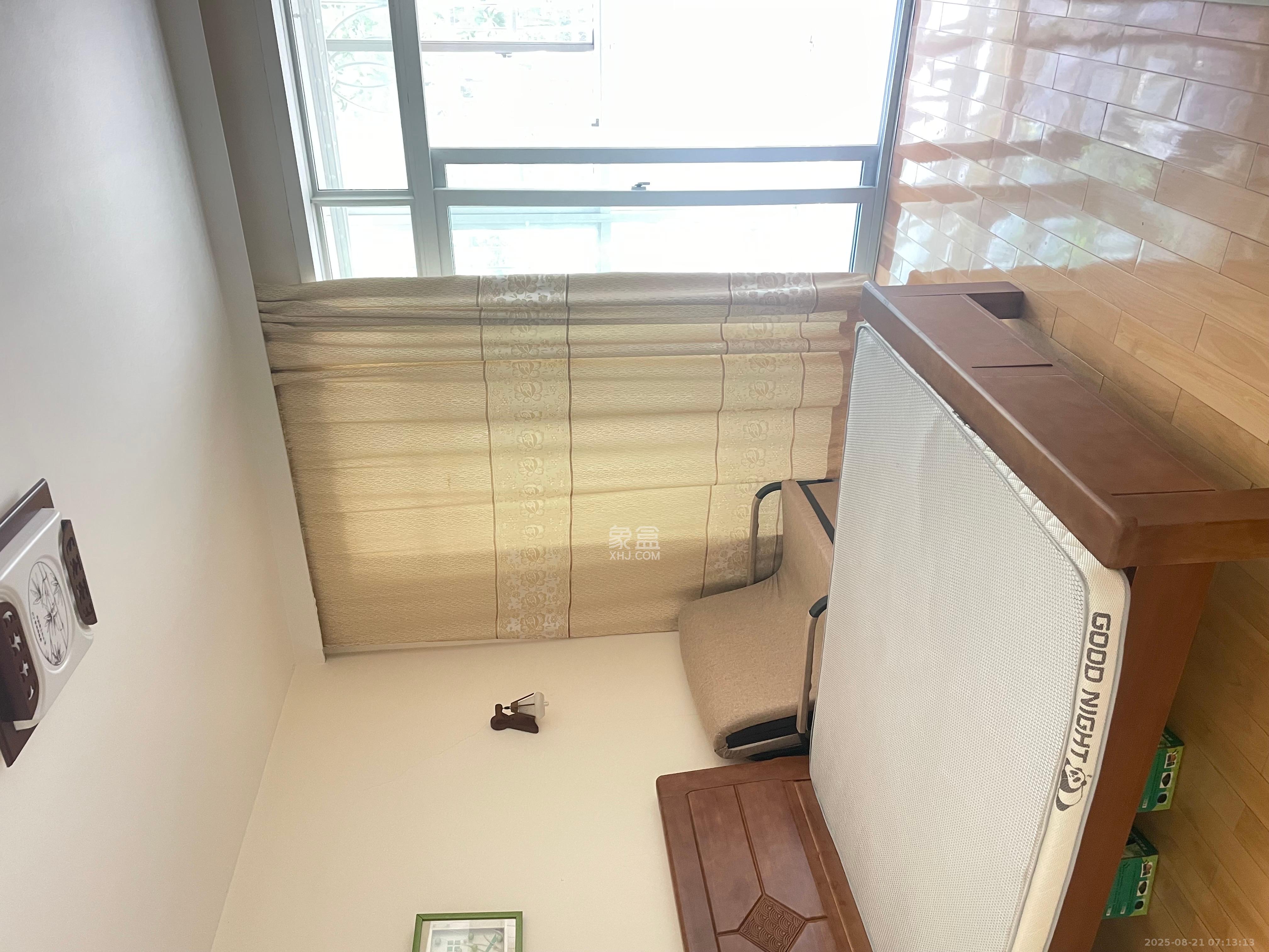 阳光嘉园  2室2厅1卫   2200.00元/月室内图