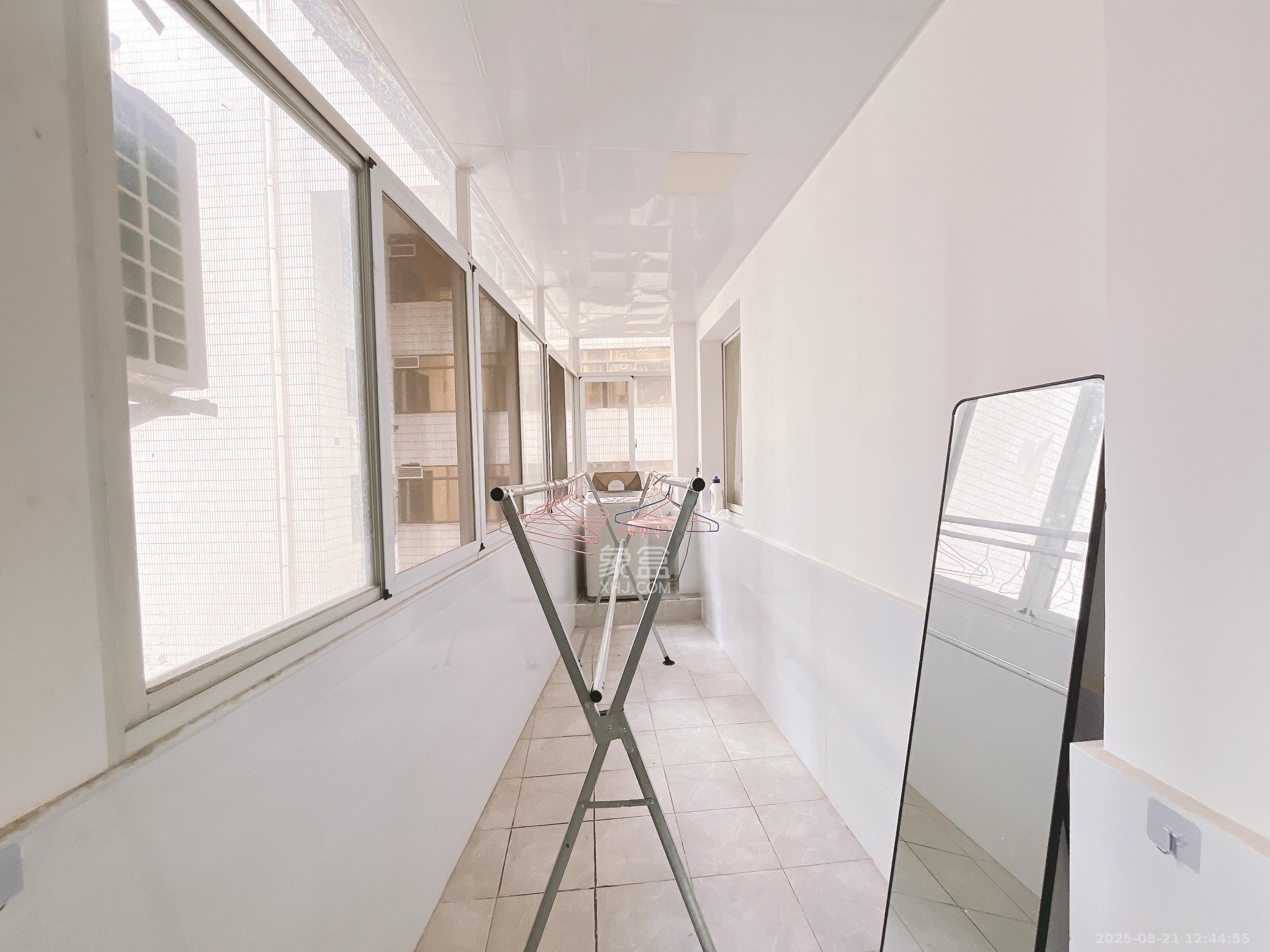 隆华金属宿舍  2室1厅1卫    2500.0元/月 隆华金属宿舍  2室1厅1卫    2500.0元/月室内图