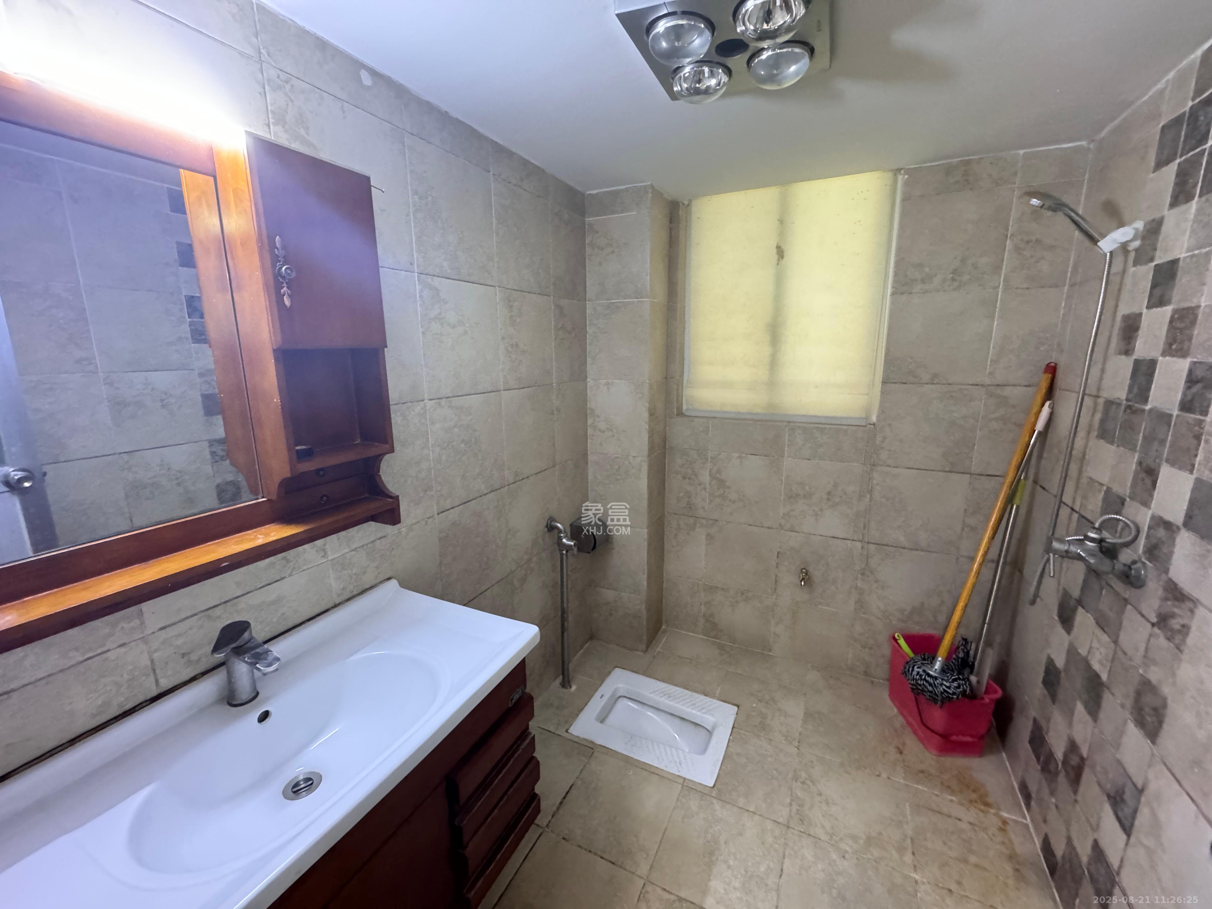 三重星都心 3室2厅2卫 3000.0元/月 三重星都心 3室2厅2卫 3000.0元/月室内图