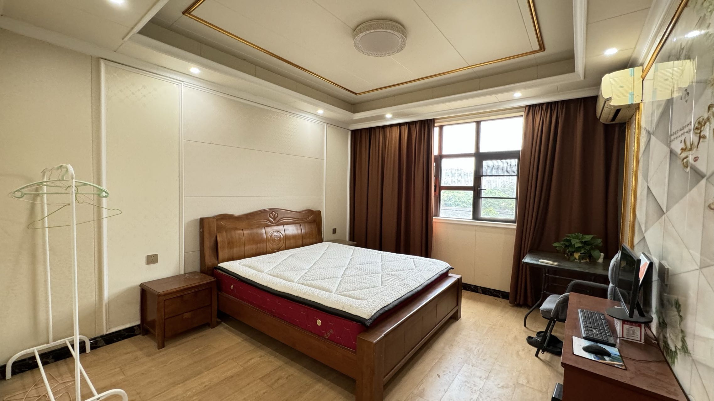 苍西村自建别墅 9室2厅3卫 13000.0元/月 苍西村自建别墅 9室2厅3卫 13000.0元/月室内图