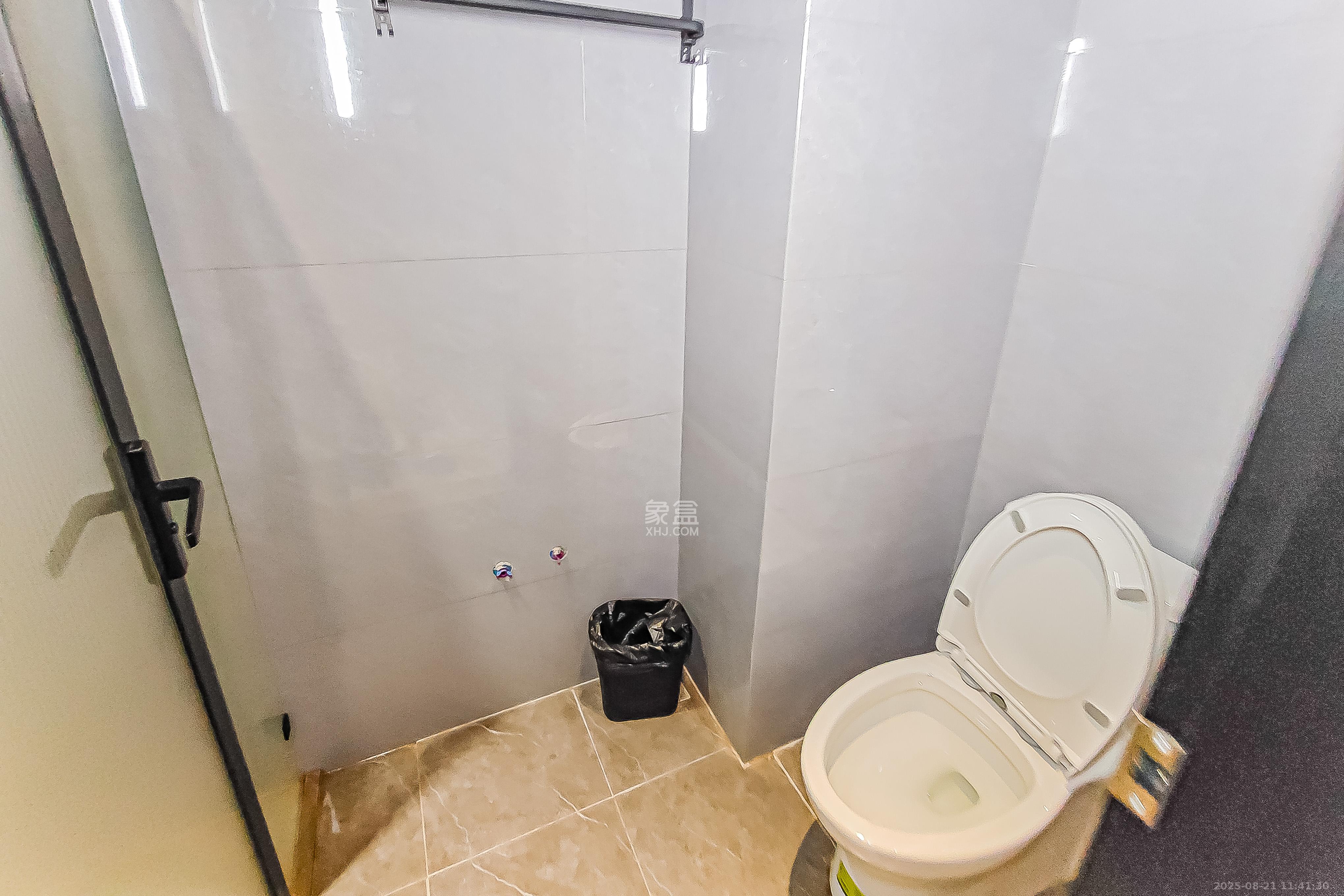 时代MOMA云PARK  1室1厅1卫    30.0万 时代MOMA云PARK  1室1厅1卫    30.0万卫生间