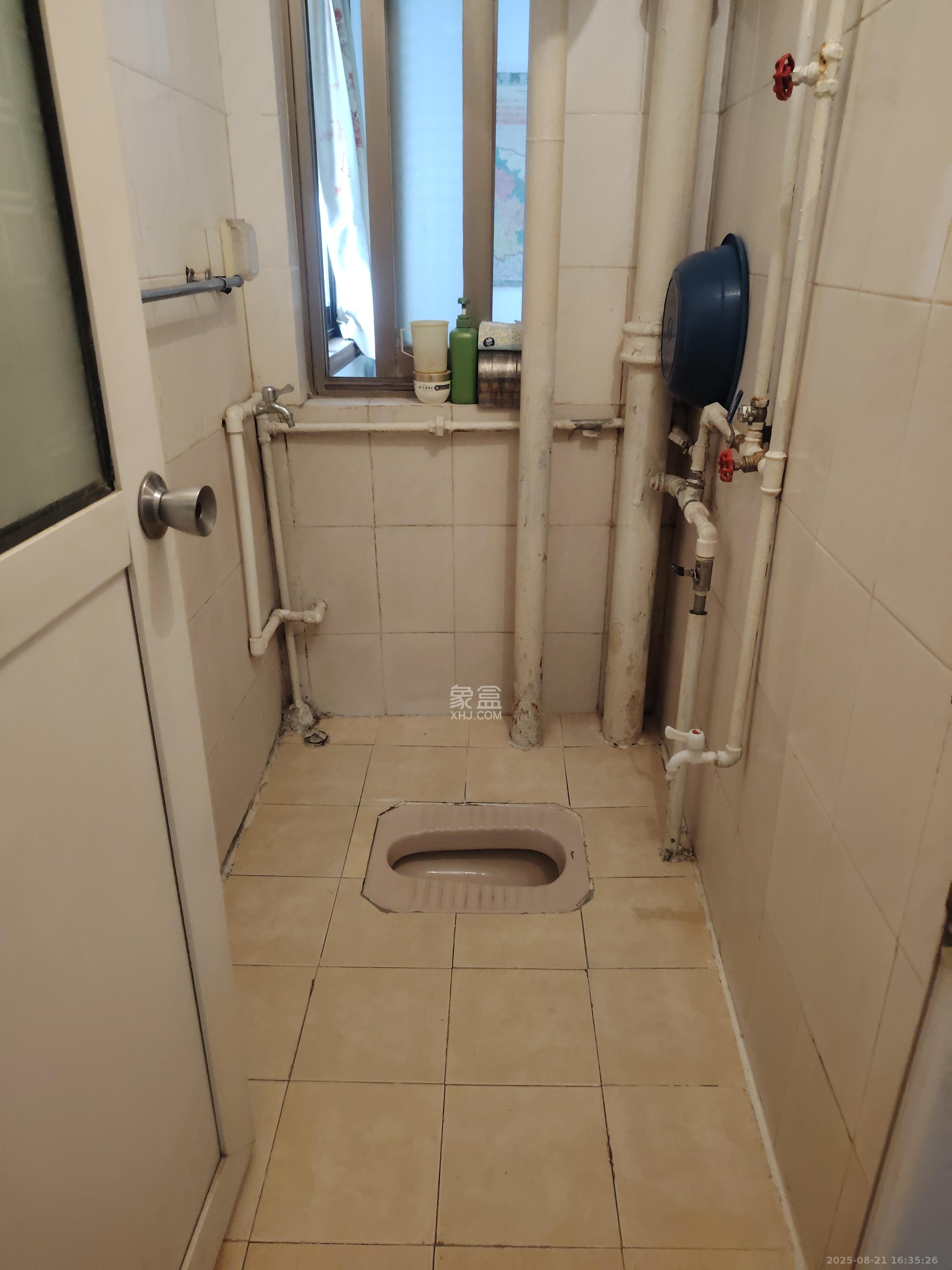 省政府五所 2室1厅1卫 1800.0元/月 省政府五所 2室1厅1卫 1800.0元/月室内图