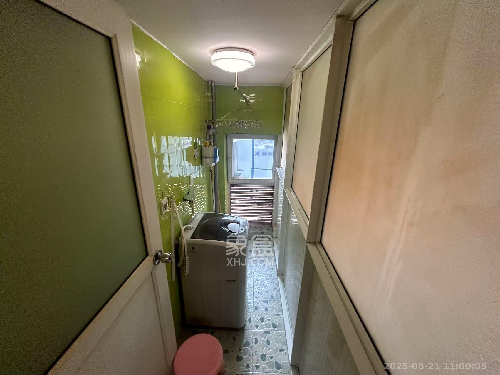 他城(天鸿时代公寓) 1室1厅1卫 1400.0元/月 他城(天鸿时代公寓) 1室1厅1卫 1400.0元/月室内图