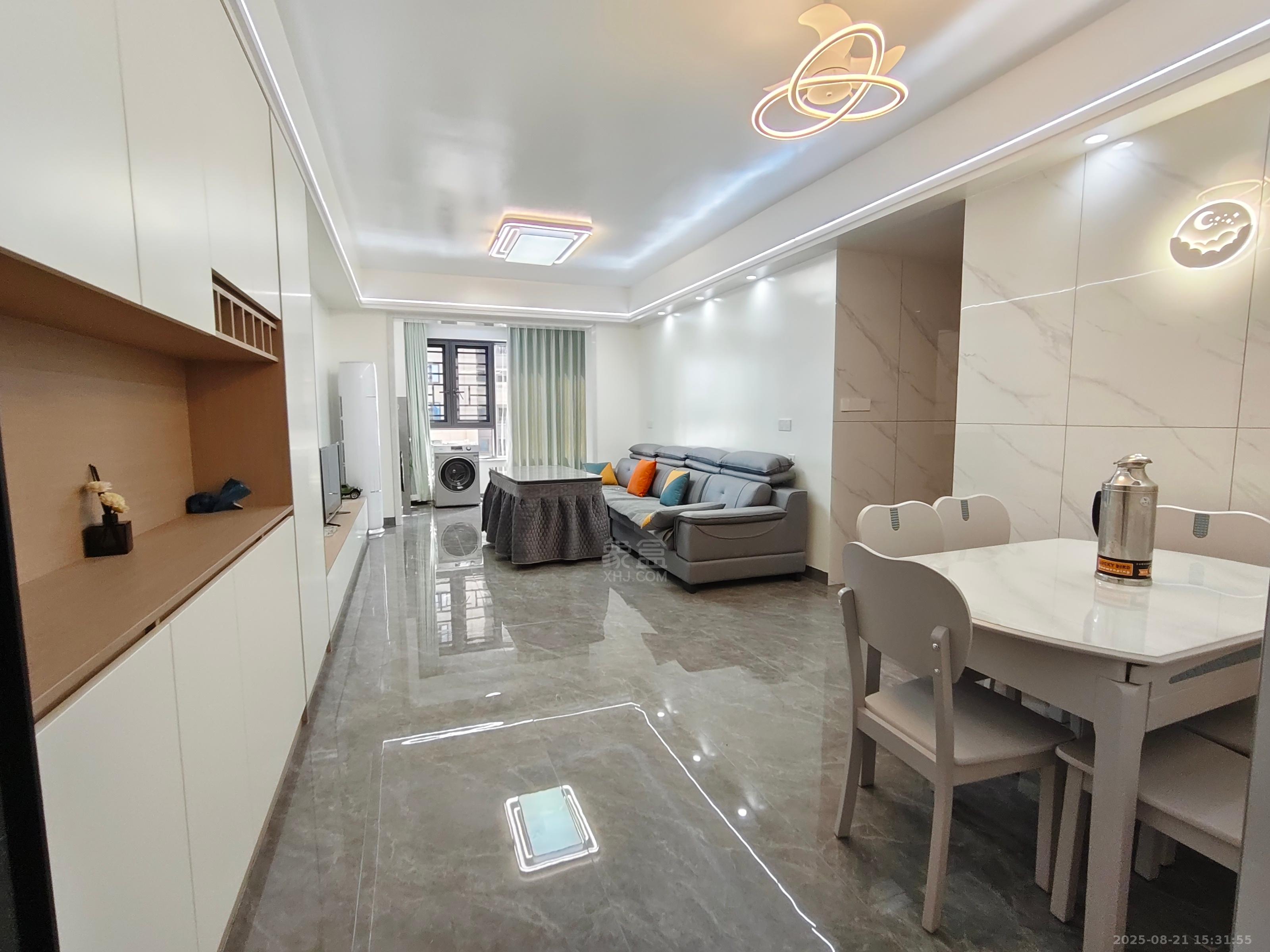 阳光城新城樾府 3室2厅2卫 2100.0元/月 阳光城新城樾府 3室2厅2卫 2100.0元/月小区图