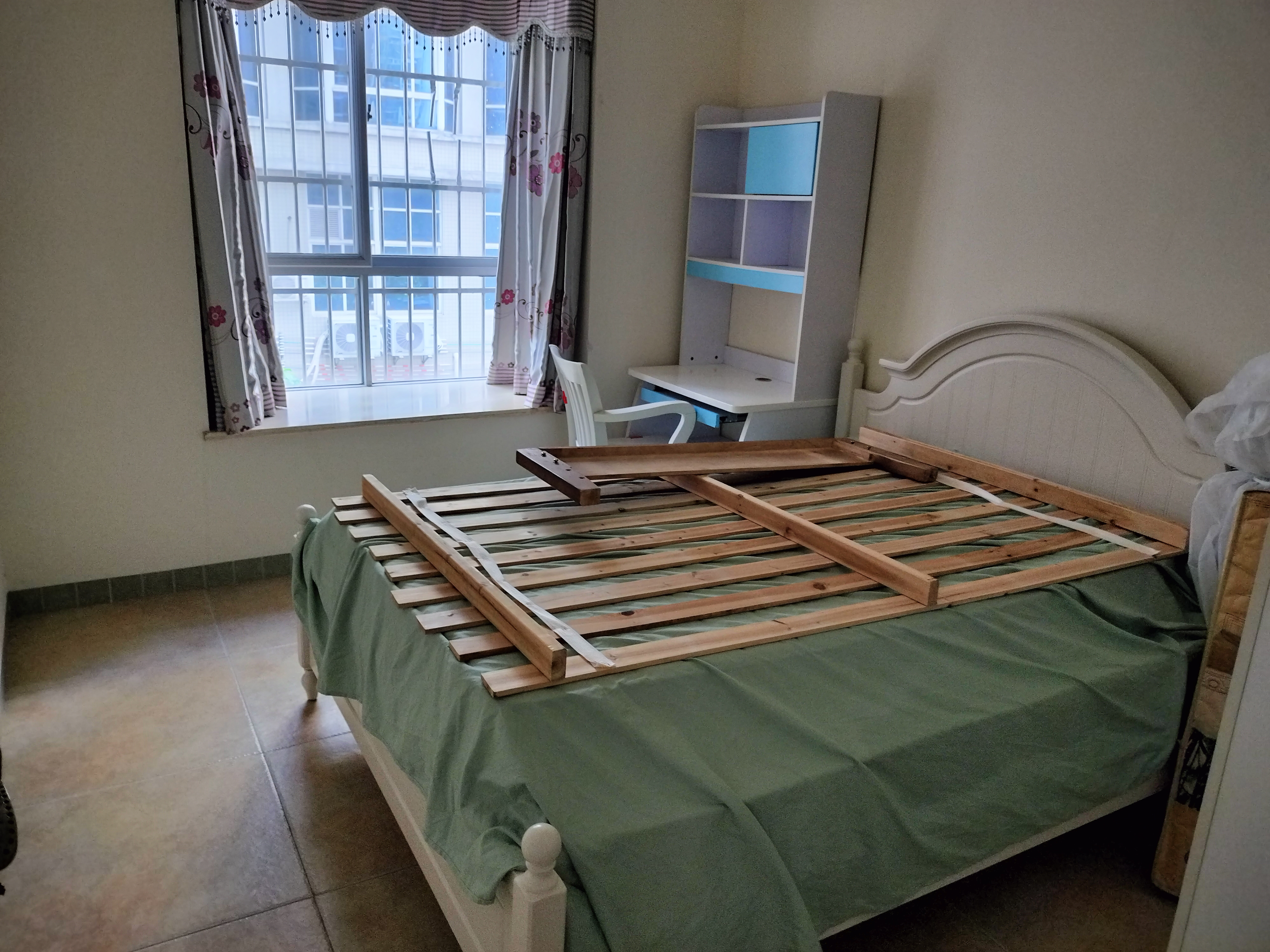 宁江花园 3室2厅2卫 2700.0元/月 宁江花园 3室2厅2卫 2700.0元/月室内图