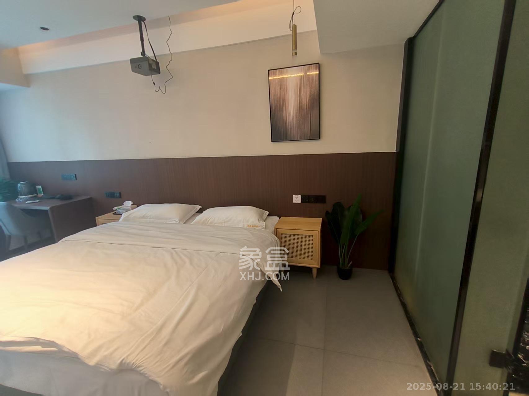 卓越浅水湾  1室1厅1卫    1800.0元/月 卓越浅水湾  1室1厅1卫    1800.0元/月室内图