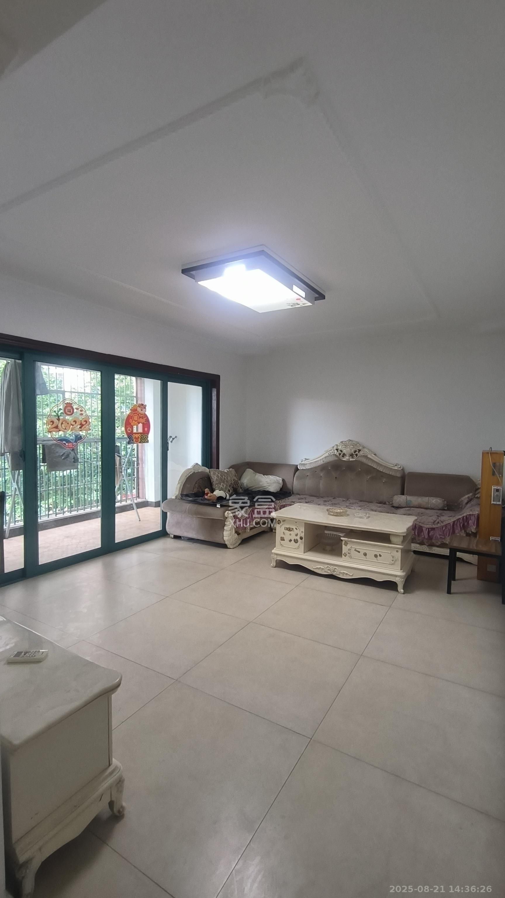 蝴蝶谷  4室2厅2卫    2000.0元/月 蝴蝶谷  4室2厅2卫    2000.0元/月室内图