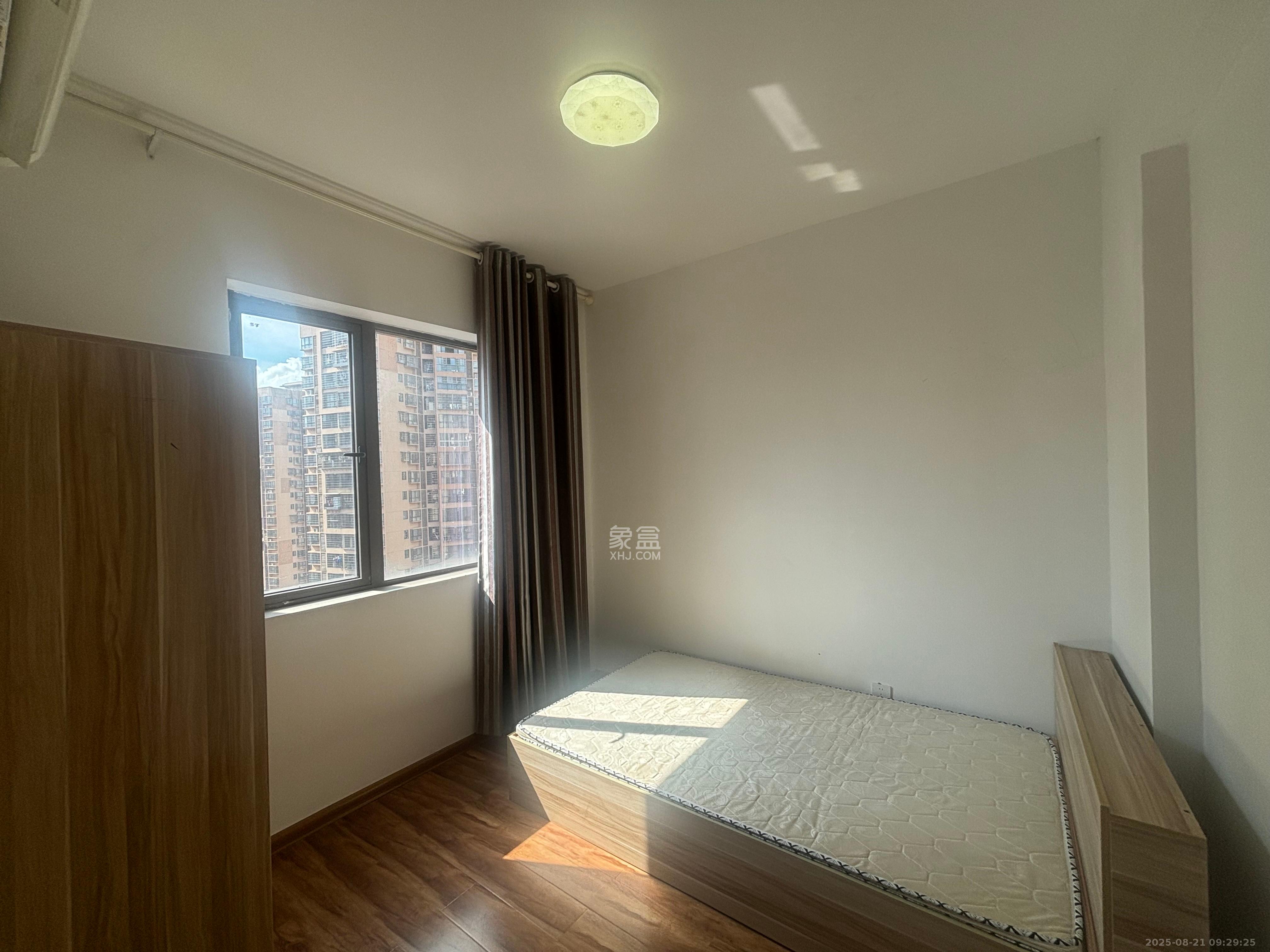 梅溪湖合能璞丽 3室1厅1卫 2200.0元/月 梅溪湖合能璞丽 3室1厅1卫 2200.0元/月室内图