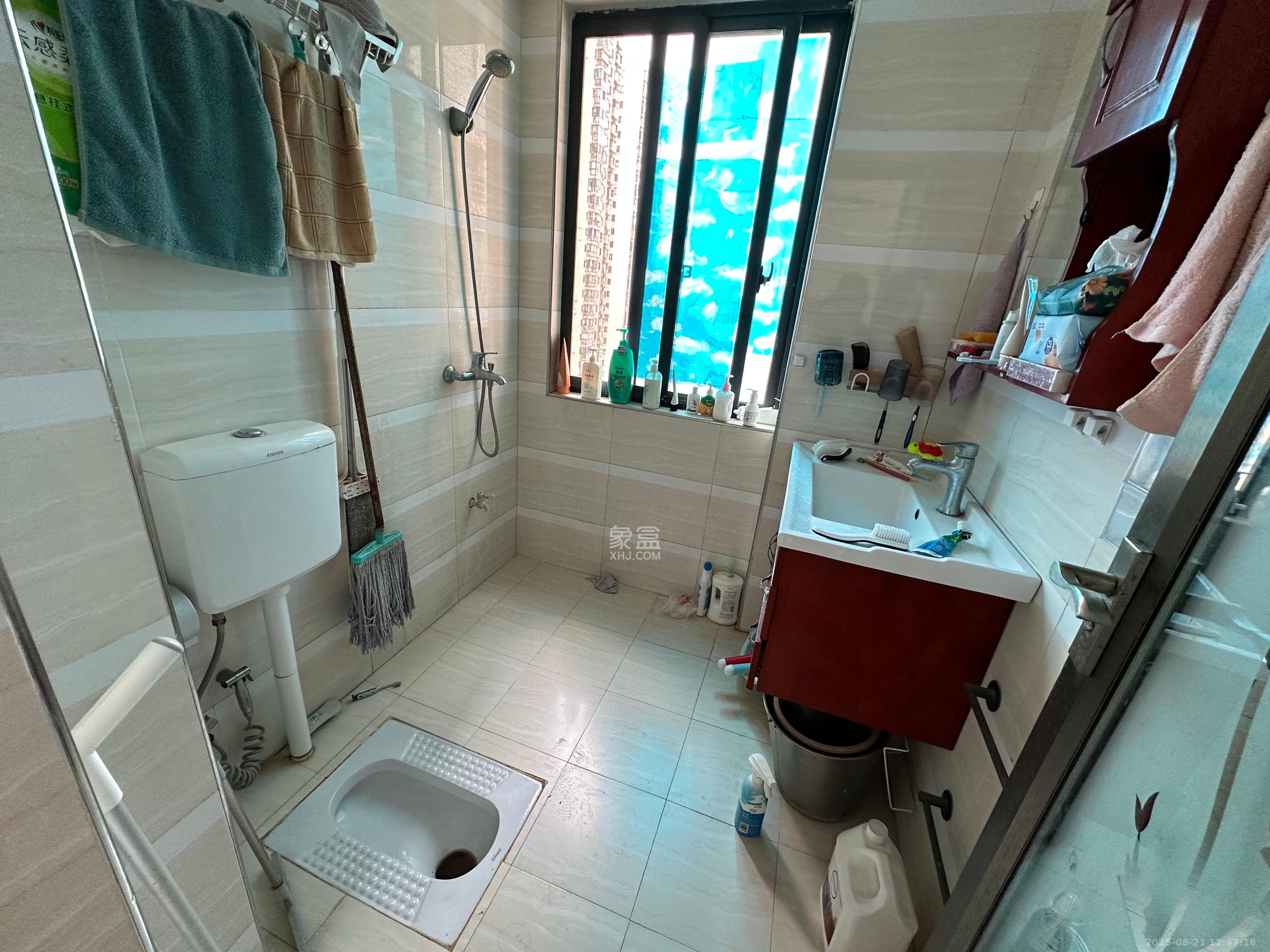 钰龙天下一期  2室2厅1卫    2200.0元/月室内图