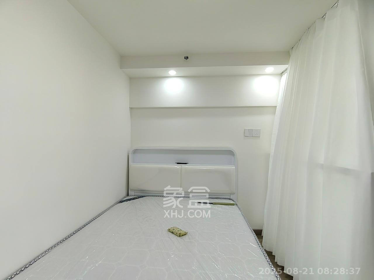 保利中环广场(保利中悦苑)  2室1厅1卫    2500.0元/月 保利中环广场(保利中悦苑)  2室1厅1卫    2500.0元/月室内图