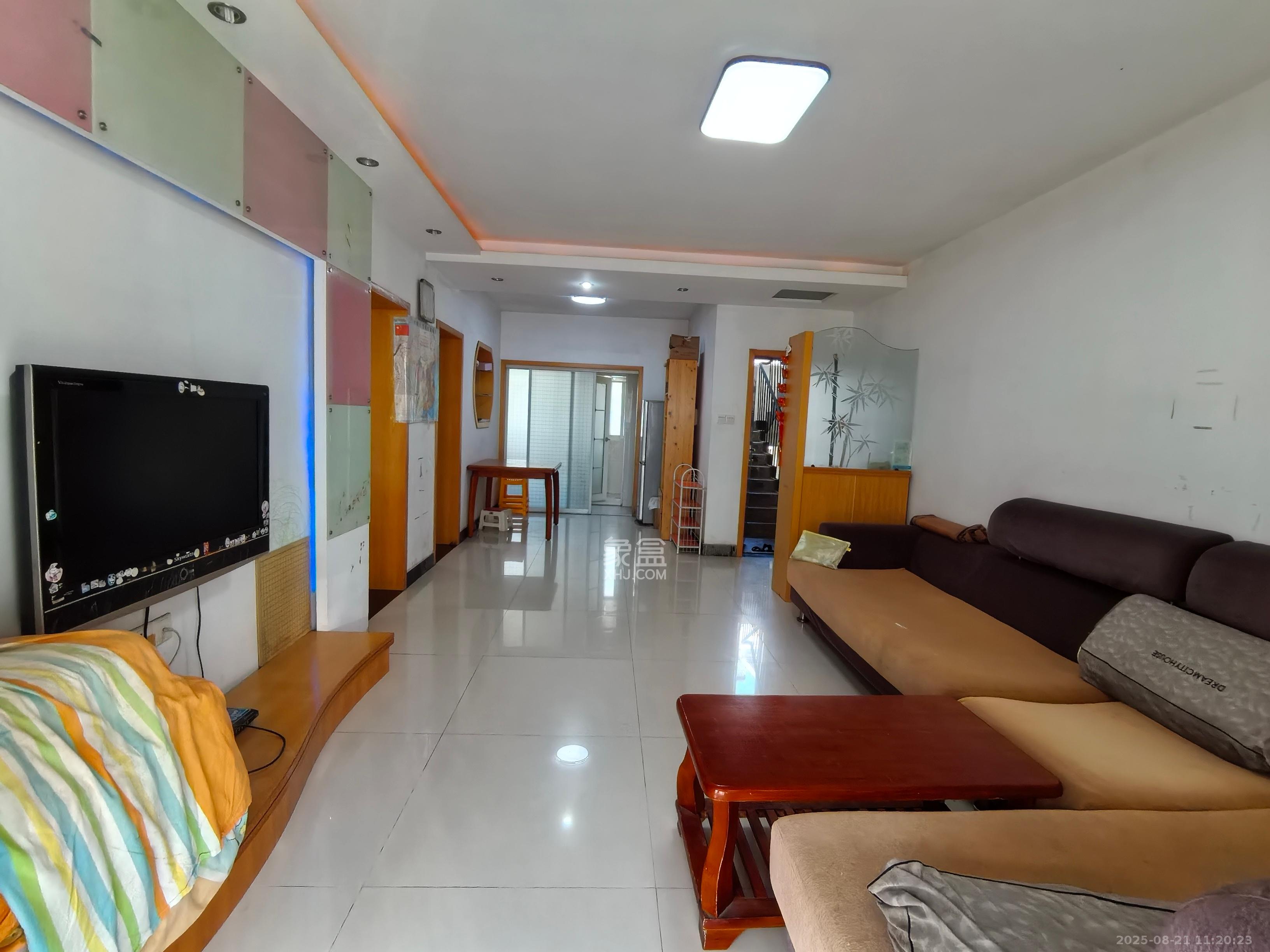 东方名都百草园  2室1厅1卫    1350.0元/月 东方名都百草园  2室1厅1卫    1350.0元/月室内图