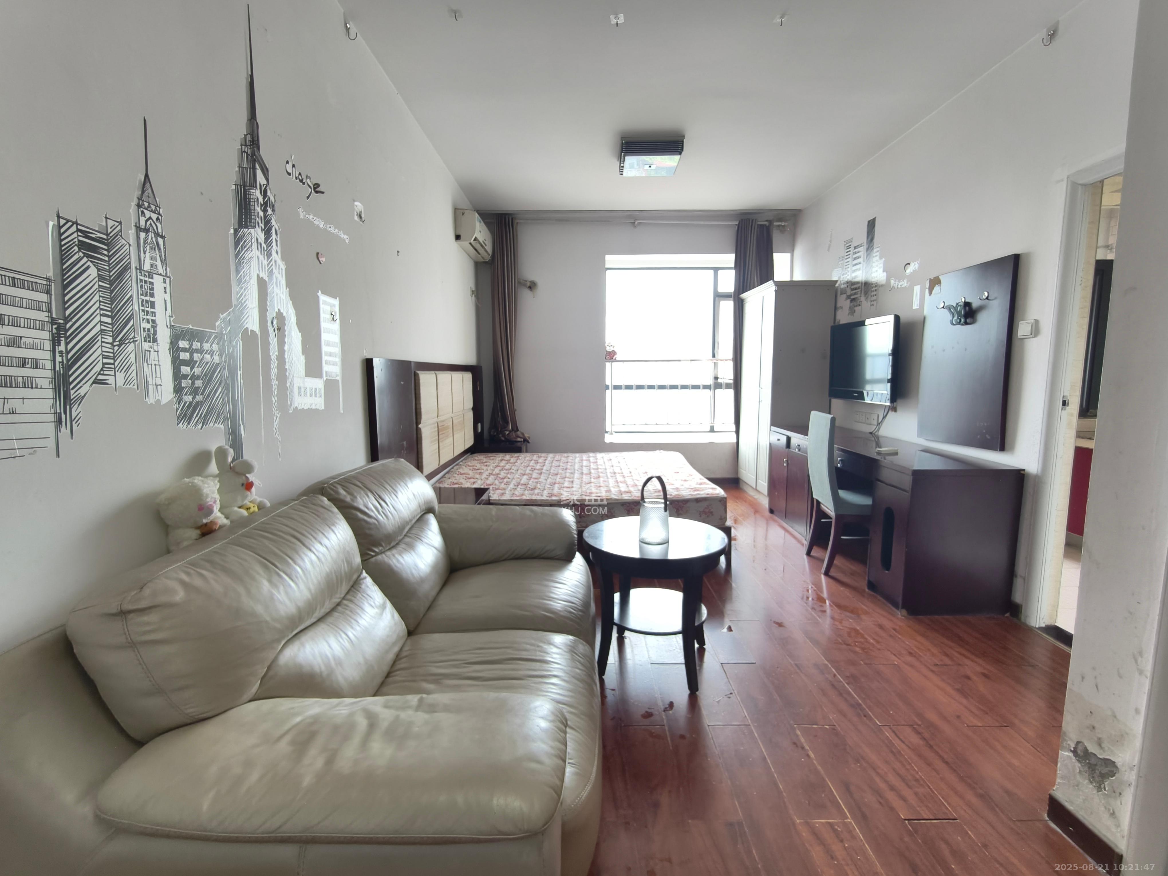 金领家族  1室1厅1卫    1200.0元/月 金领家族  1室1厅1卫    1200.0元/月