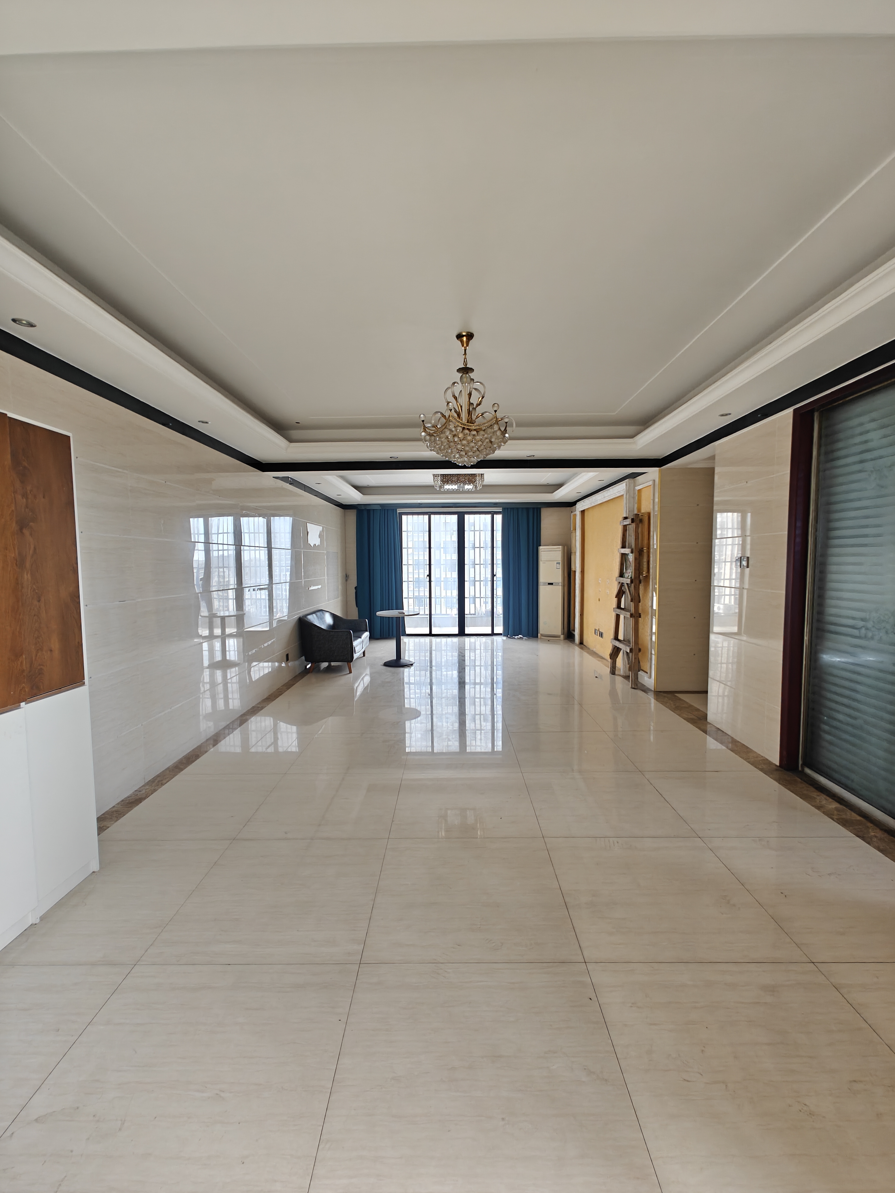 盛达景都二期 3室2厅2卫 3800.0元/月 盛达景都二期 3室2厅2卫 3800.0元/月室内图