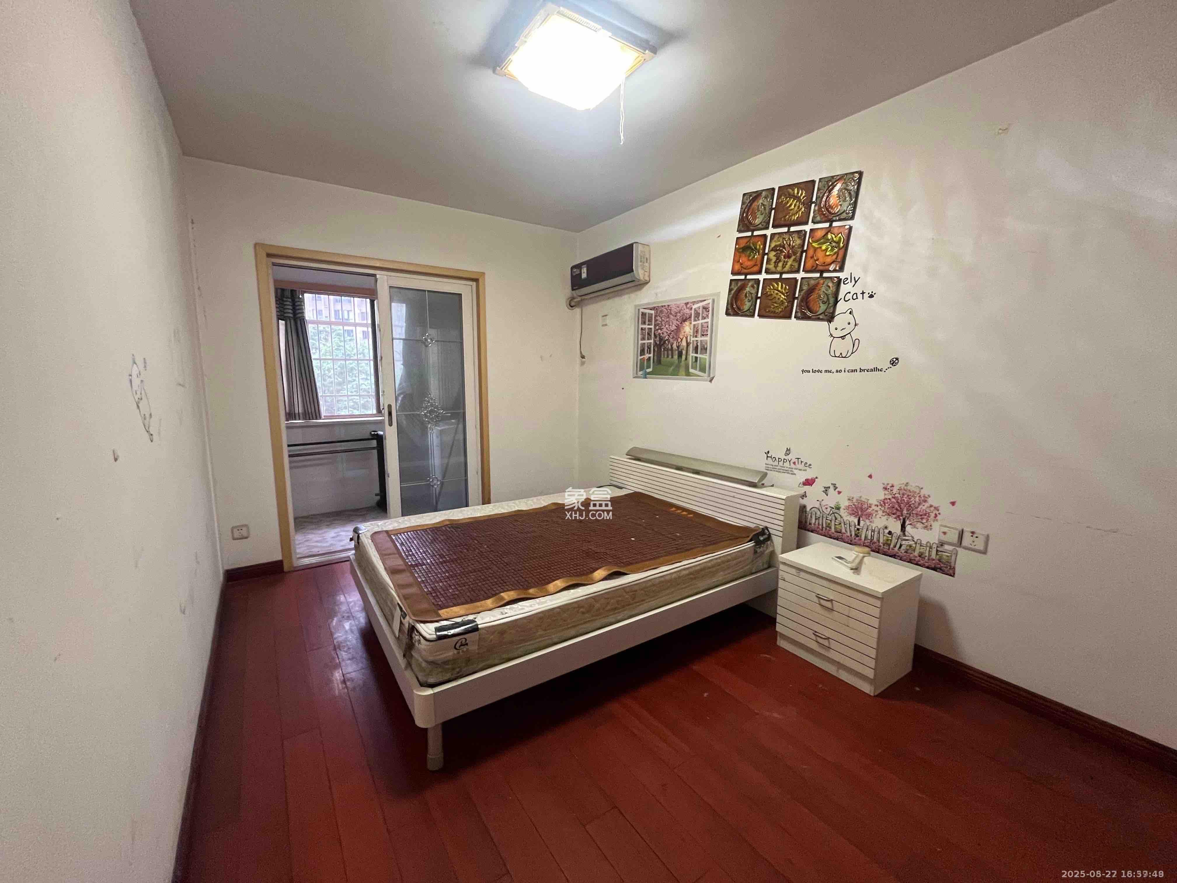 芙蓉蓉苑  3室2厅2卫    2600.0元/月 芙蓉蓉苑  3室2厅2卫    2600.0元/月室内图