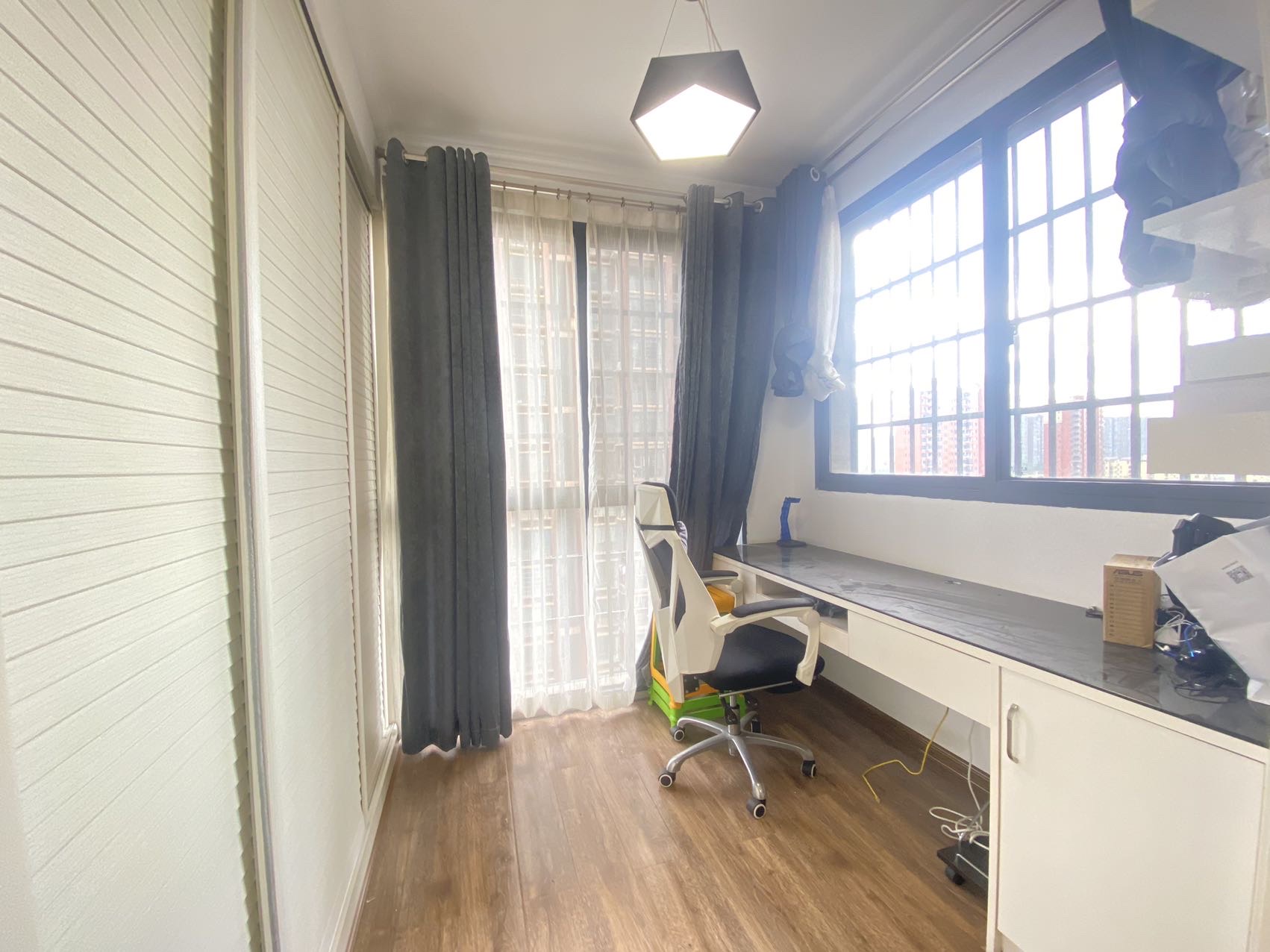 雅士林欣城 3室2厅2卫 2300.0元/月 雅士林欣城 3室2厅2卫 2300.0元/月室内图