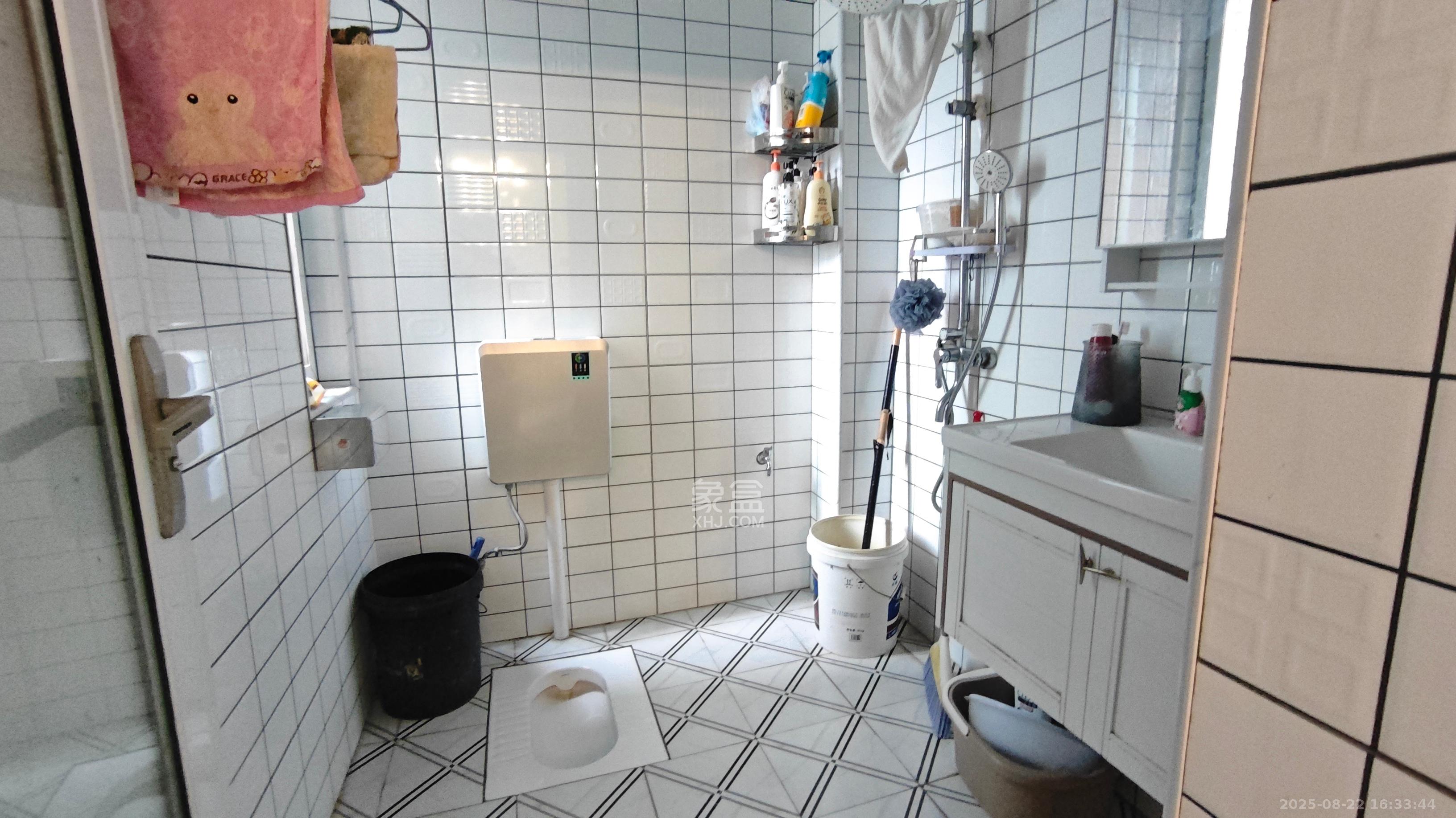 春满江南  2室2厅1卫   21.80万客厅