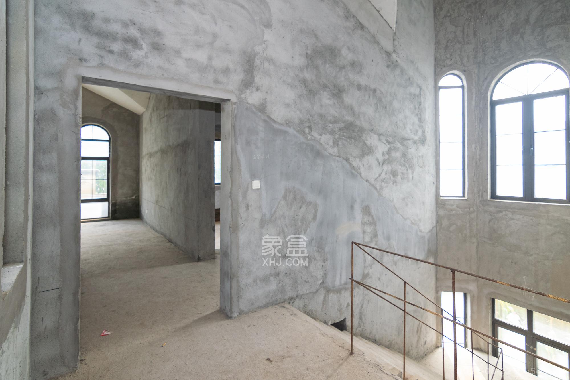 中粮北纬28°别墅  8室3厅4卫   880.00万其他