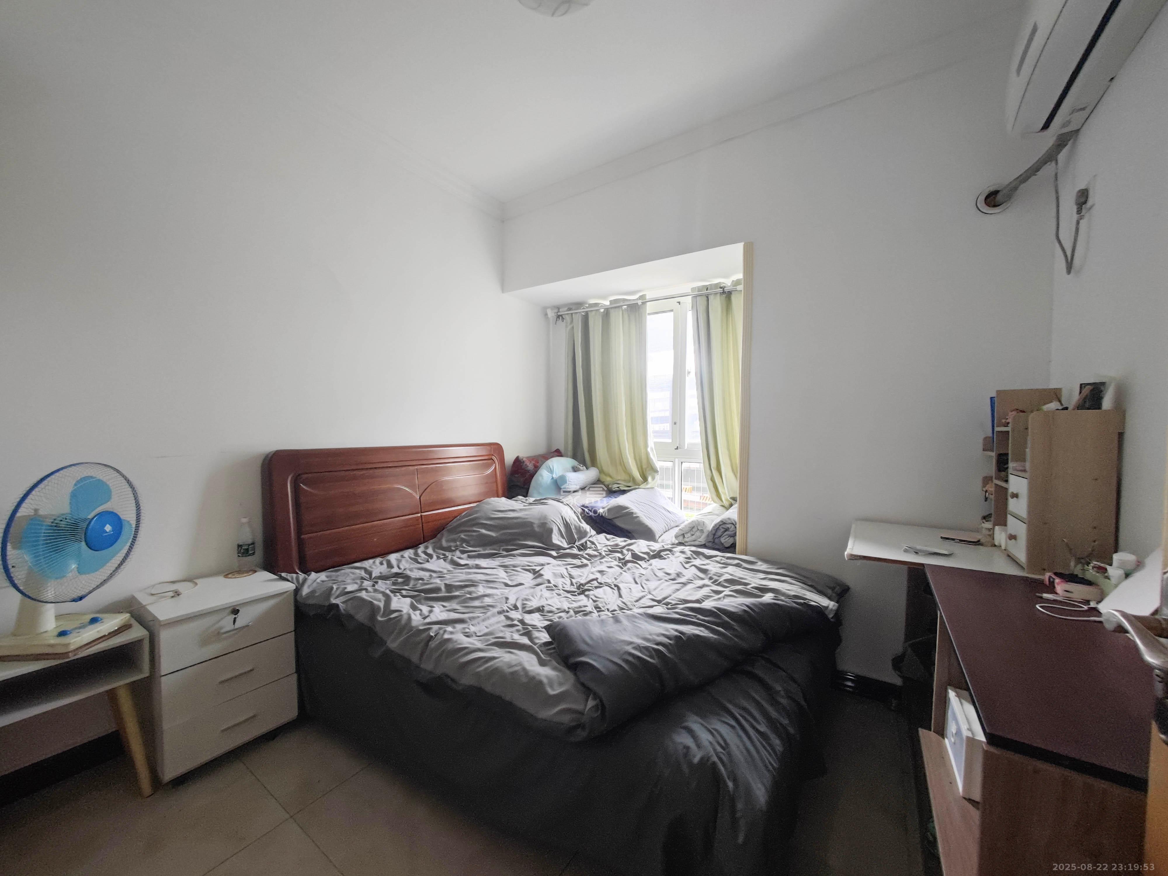 湘府十城(汇财御景湾新寓,汇财国际)  3室2厅1卫    78.0万 湘府十城(汇财御景湾新寓,汇财国际)  3室2厅1卫    78.0万卧室