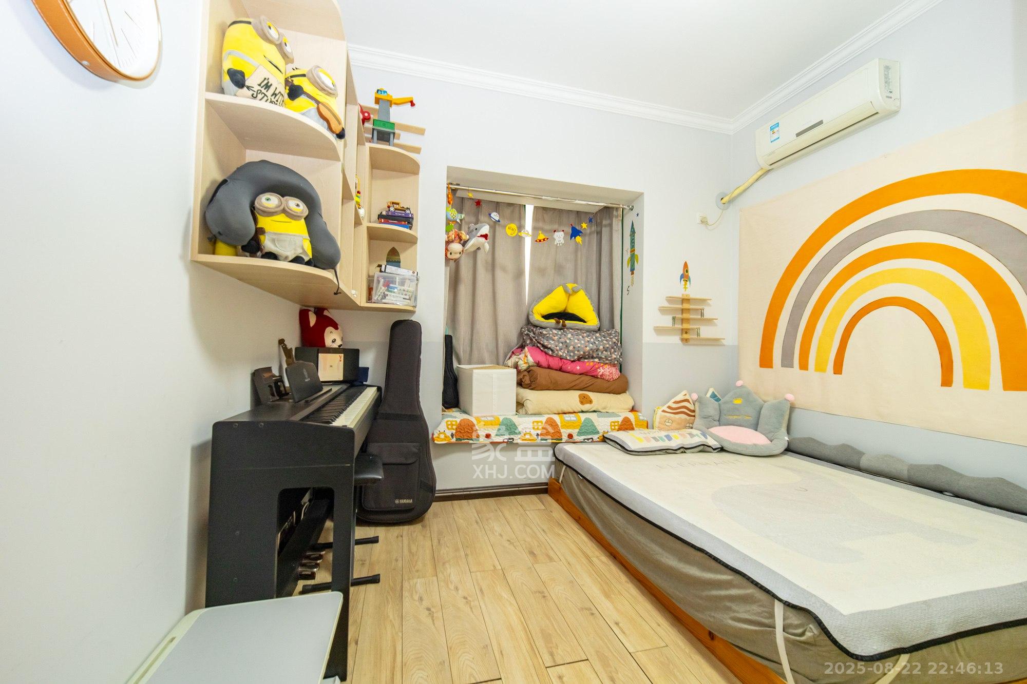 明城公寓 4室2厅2卫 89.8万 明城公寓 4室2厅2卫 89.8万卧室