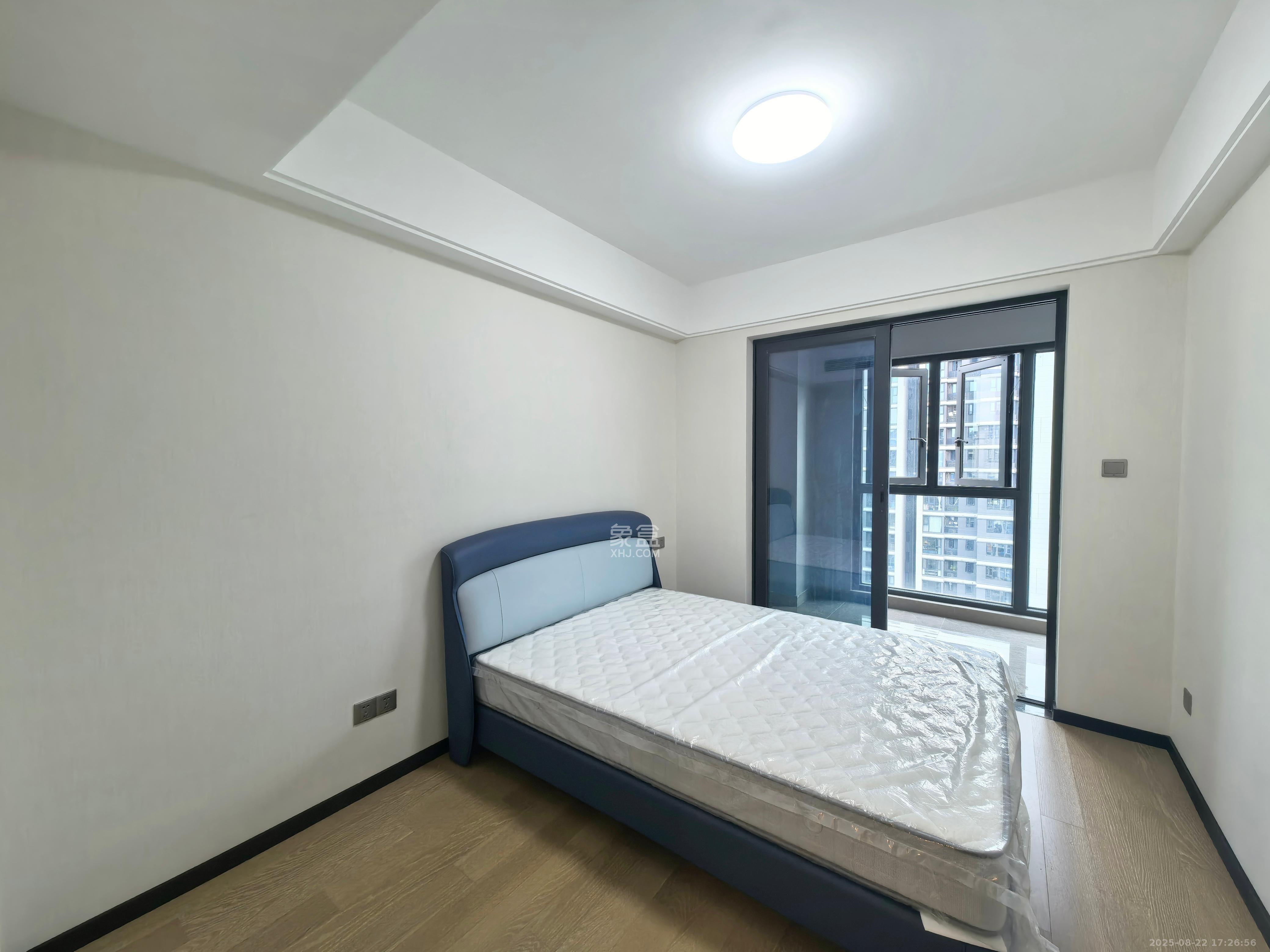 中海阅溪府  4室2厅2卫    4000.0元/月室内图