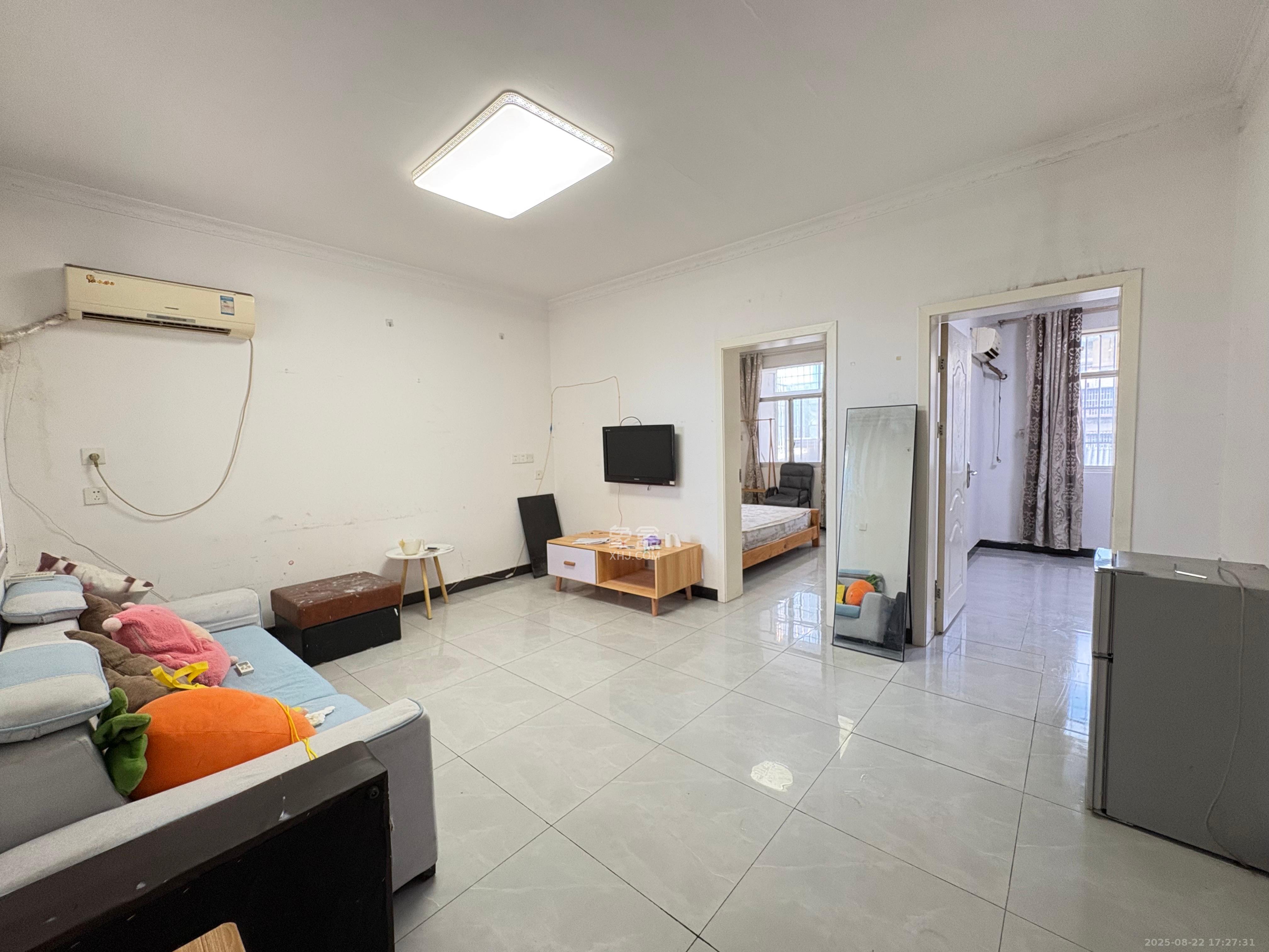 东文庙坪 2室1厅1卫 2000.0元/月 东文庙坪 2室1厅1卫 2000.0元/月室内图