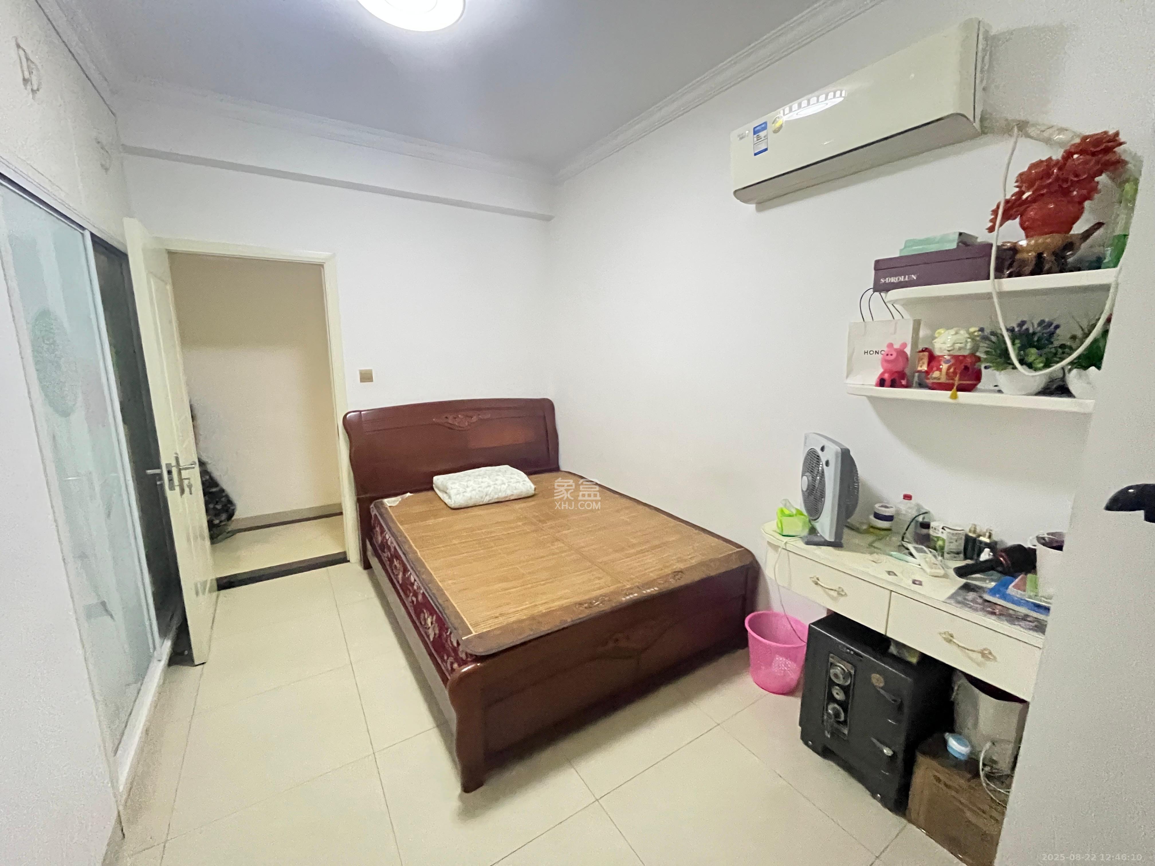 万科魅力之城  3室1厅1卫    800.0元/月 万科魅力之城  3室1厅1卫    800.0元/月室内图