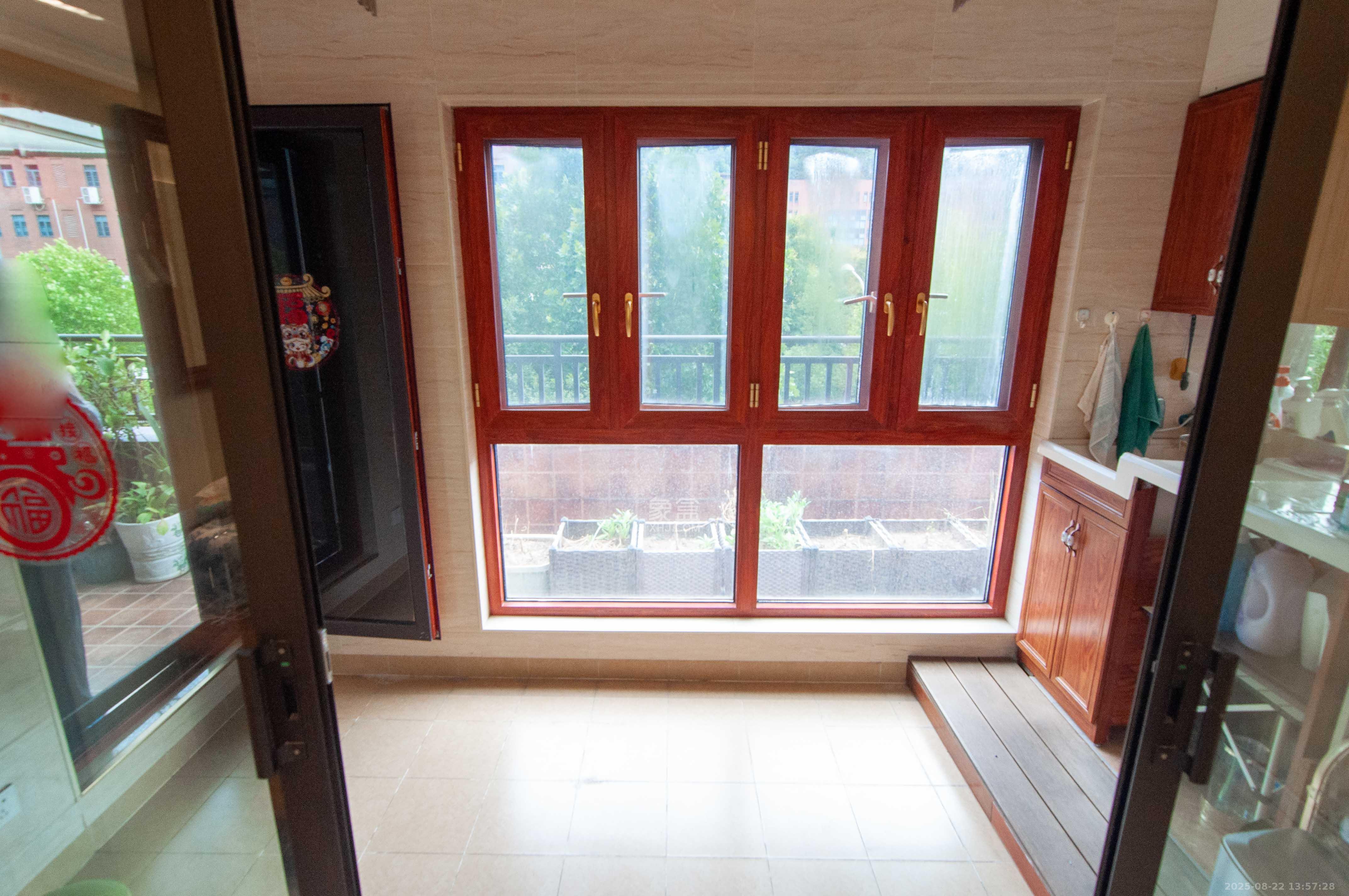 万科里梅溪郡  5室2厅2卫    328.0万 万科里梅溪郡  5室2厅2卫    328.0万其他