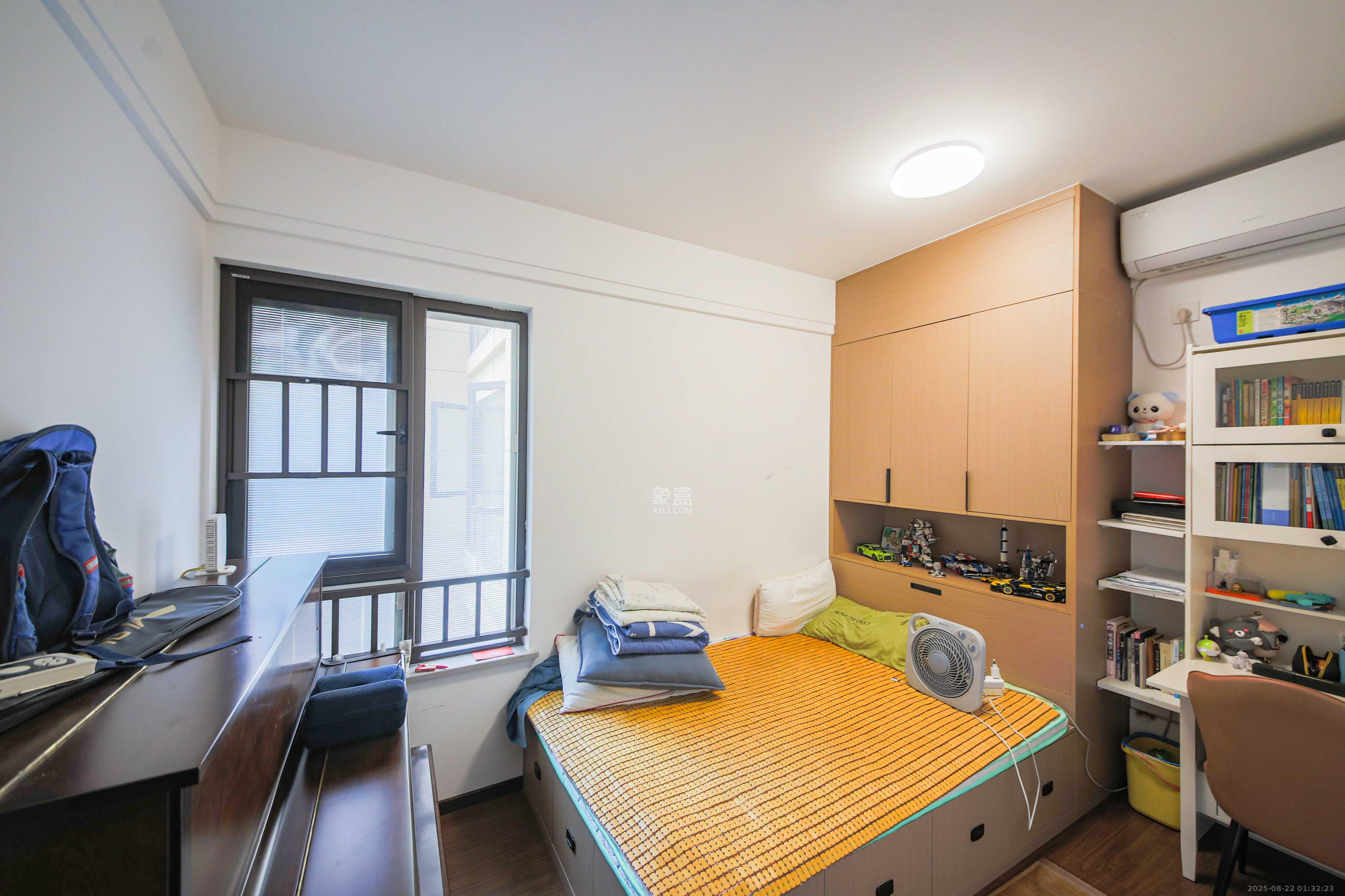 香缇雅苑(鑫远翡丽郡二期)  3室1厅1卫    140.0万 香缇雅苑(鑫远翡丽郡二期)  3室1厅1卫    140.0万卧室