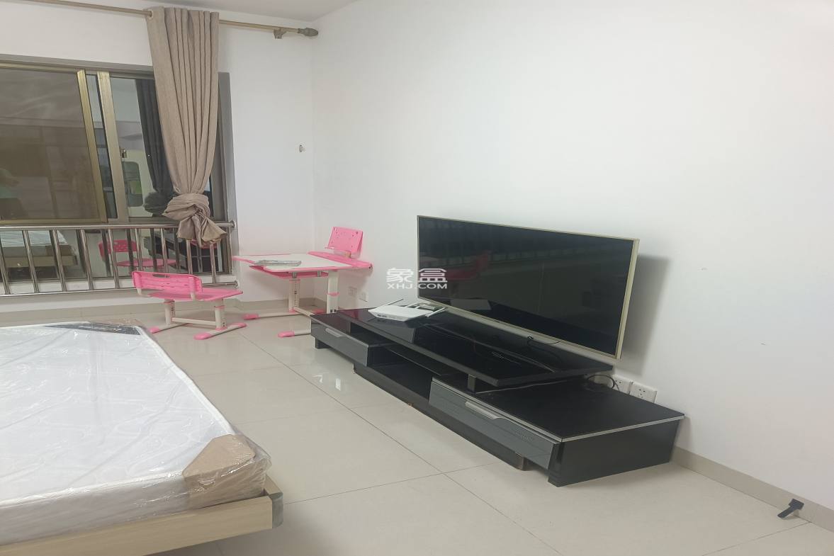 华林广场 1室0厅0卫 1500.00元/月 华林广场 1室0厅0卫 1500.00元/月室内图