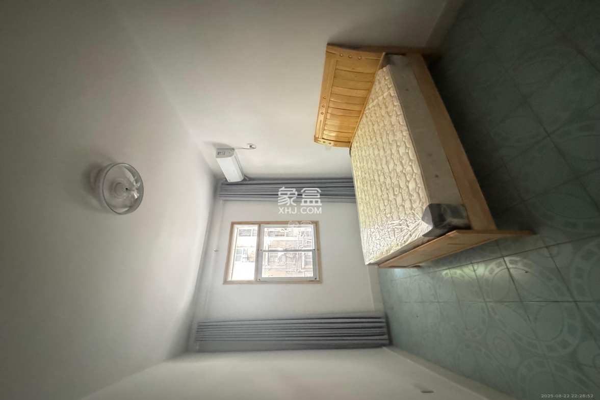 向韶村  2室1厅1卫    1800.0元/月 向韶村  2室1厅1卫    1800.0元/月室内图