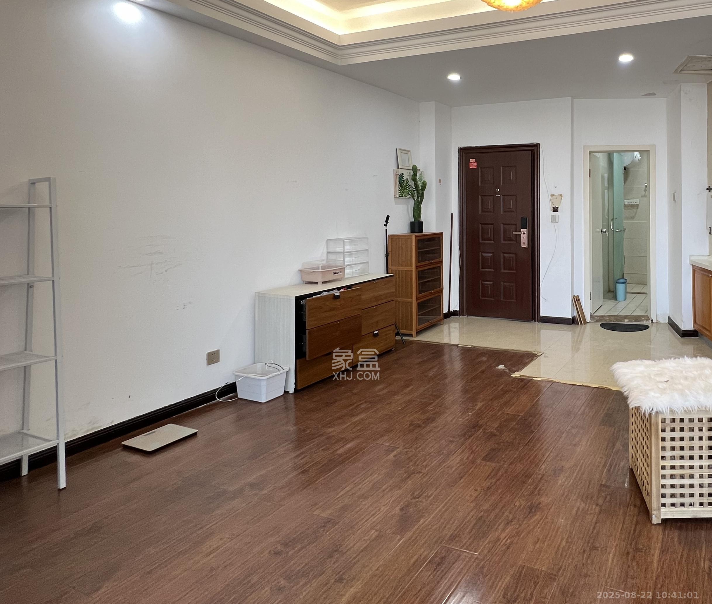 铂宫 1室1厅1卫 2000.0元/月 铂宫 1室1厅1卫 2000.0元/月室内图