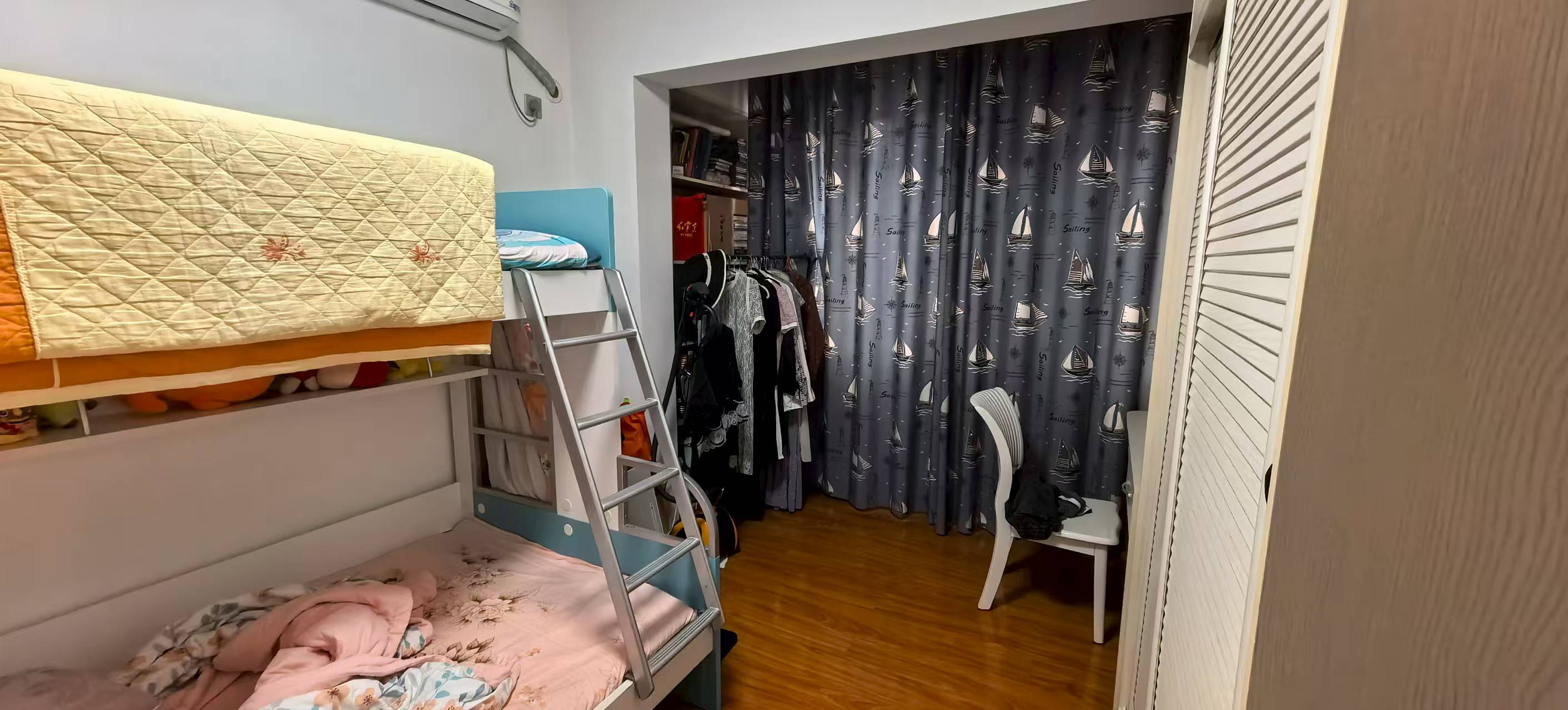 康馨佳园 3室2厅2卫 50.0万 康馨佳园 3室2厅2卫 50.0万室内图