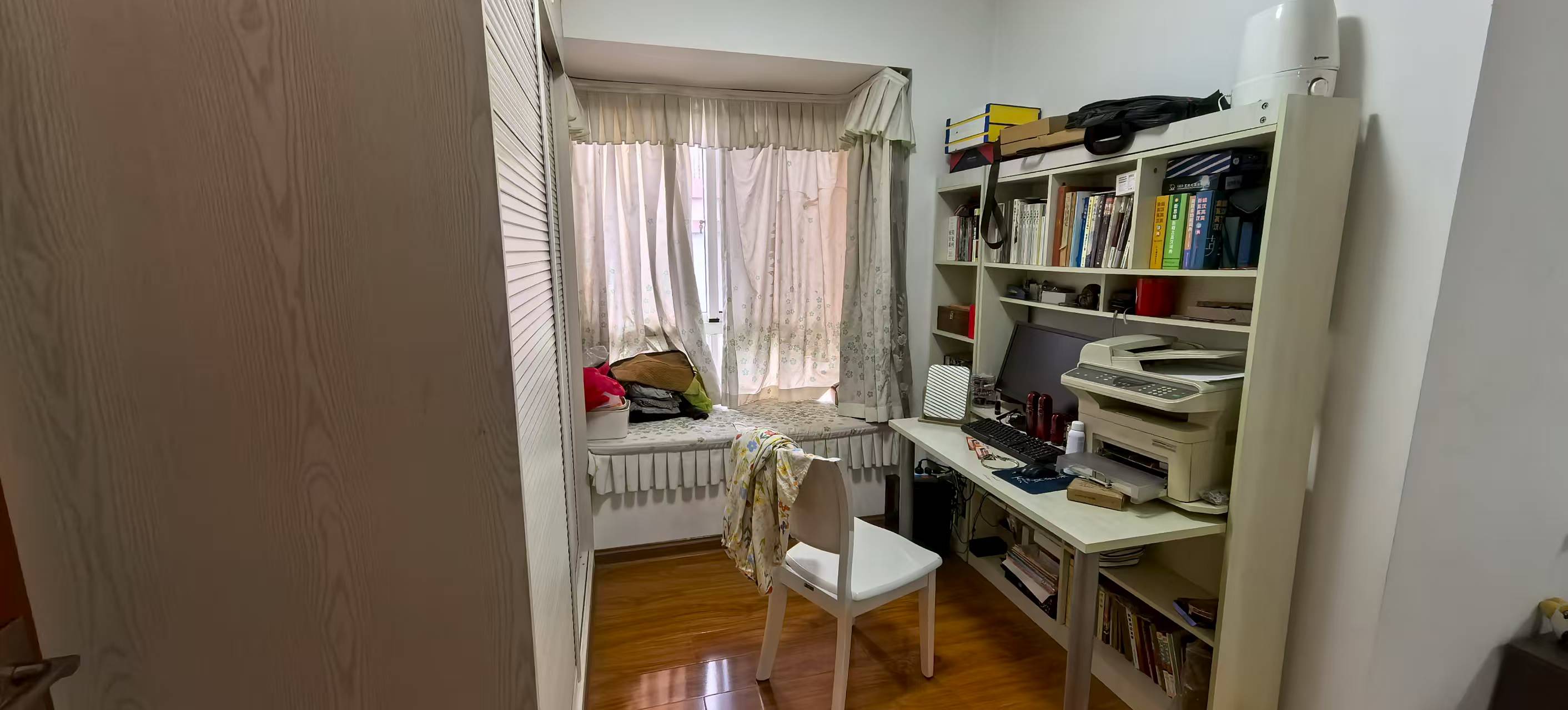 康馨佳园 3室2厅2卫 50.0万 康馨佳园 3室2厅2卫 50.0万室内图