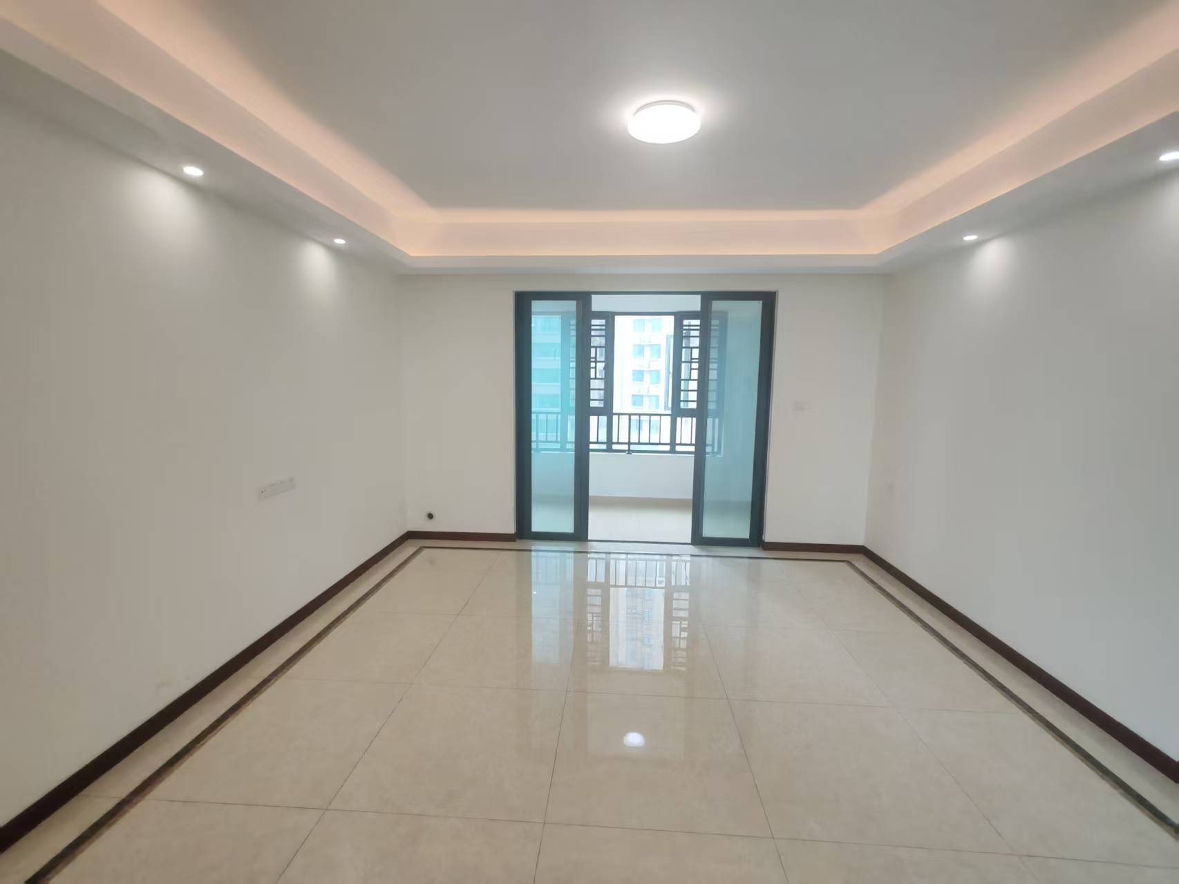 中建玥熙台 4室2厅2卫 73.8万 中建玥熙台 4室2厅2卫 73.8万室内图