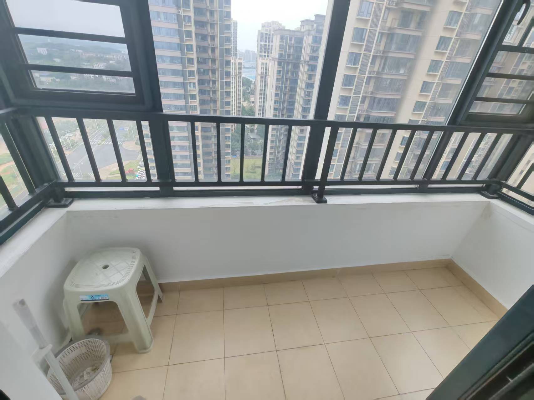 中建玥熙台 4室2厅2卫 73.8万 中建玥熙台 4室2厅2卫 73.8万室内图