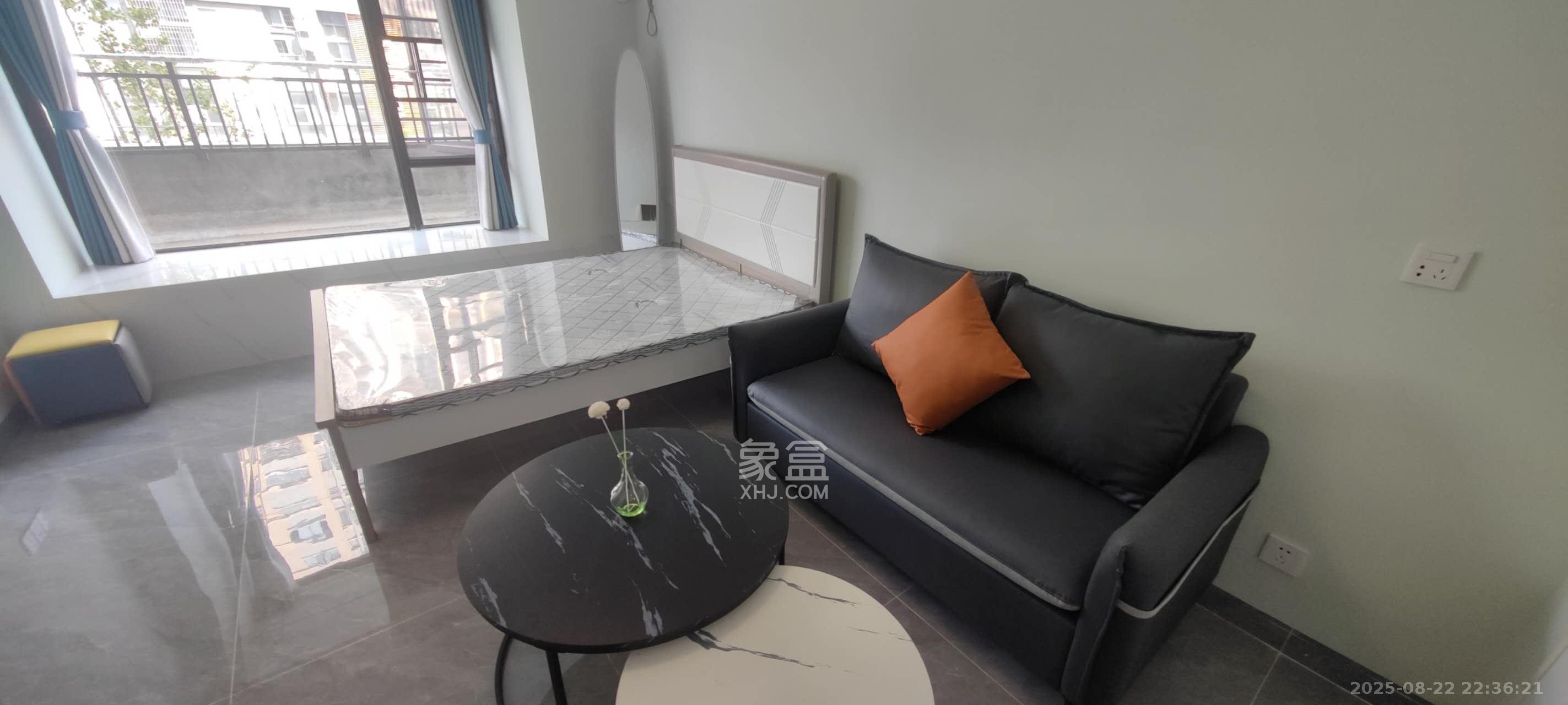 奥园城市天骄一期  1室1厅1卫    1400.0元/月 奥园城市天骄一期  1室1厅1卫    1400.0元/月