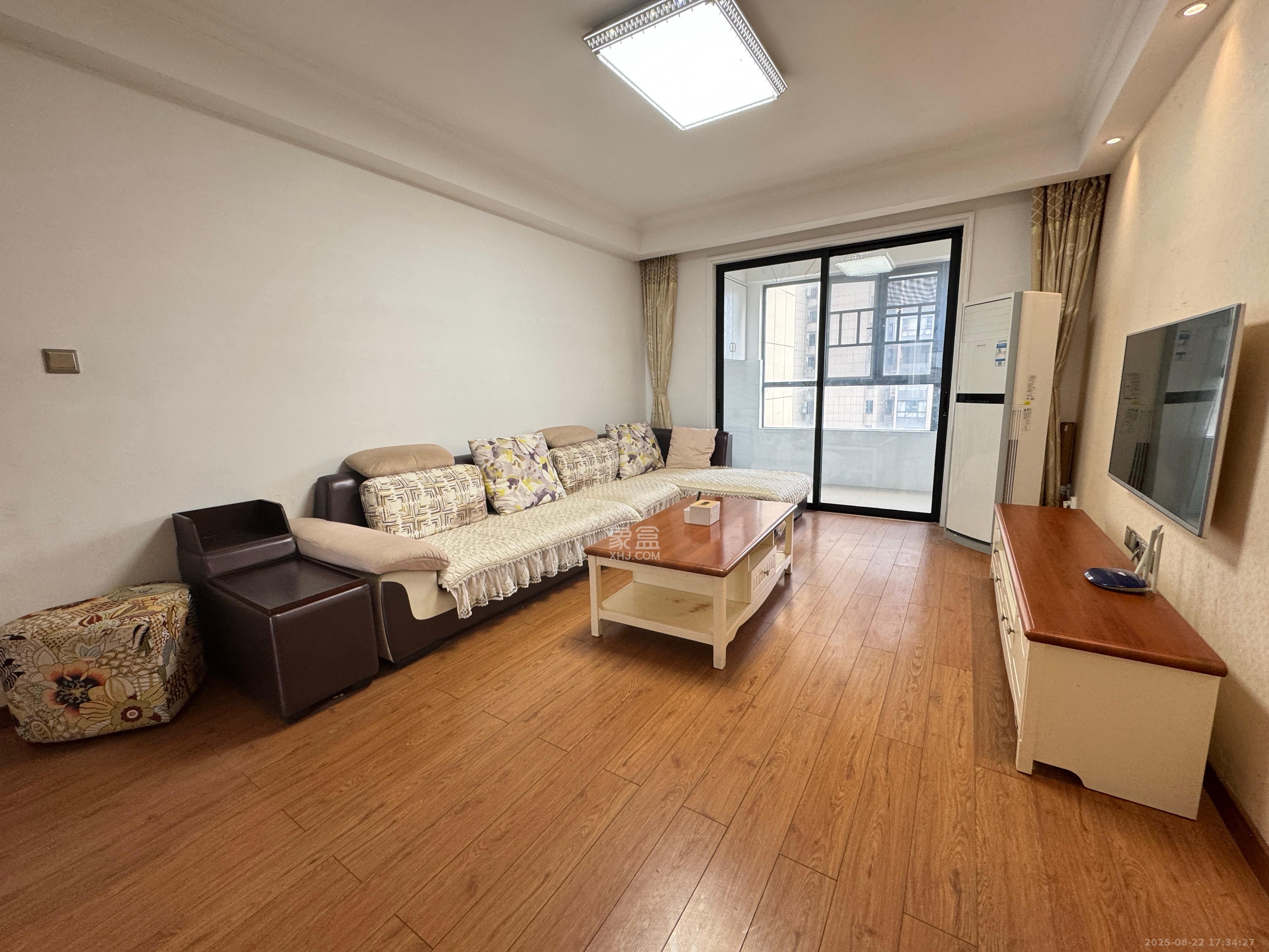 中国铁建梅溪青秀一期  3室2厅1卫    2500.0元/月 中国铁建梅溪青秀一期  3室2厅1卫    2500.0元/月室内图