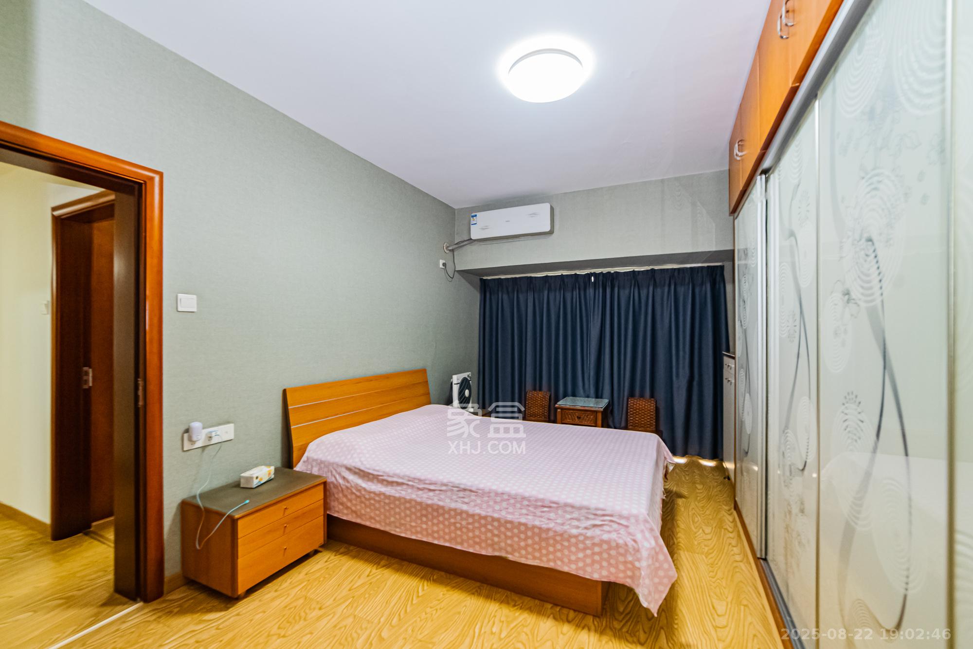 滨江君悦香邸 3室1厅1卫 97.0万 滨江君悦香邸 3室1厅1卫 97.0万卧室