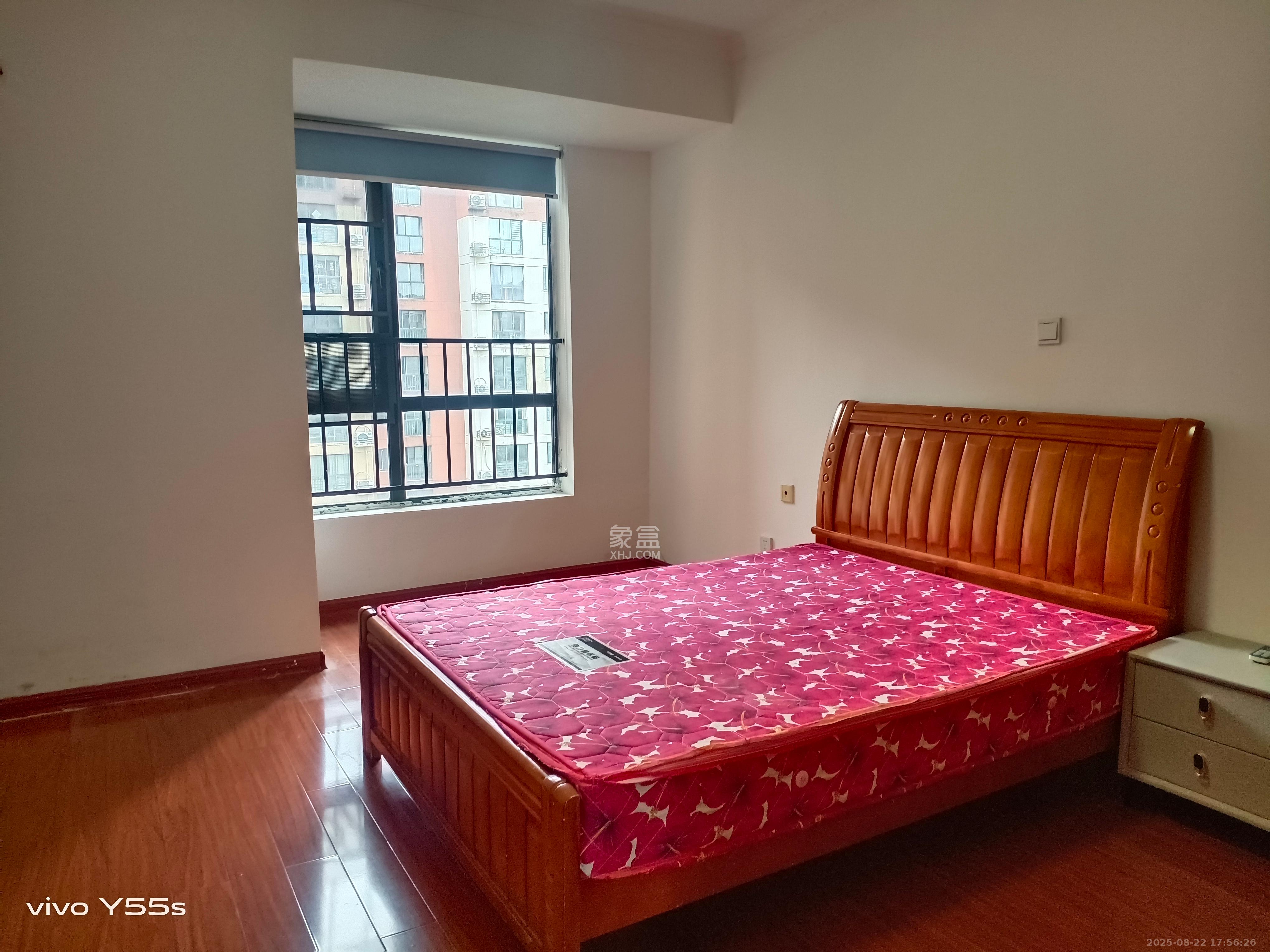 新盛珑璟台 2室2厅1卫 1800.0元/月 新盛珑璟台 2室2厅1卫 1800.0元/月室内图