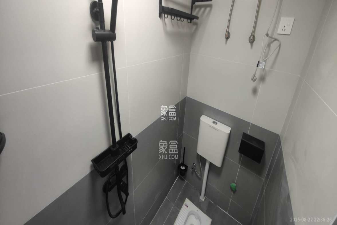 奥园城市天骄一期  1室1厅1卫    1400.0元/月 奥园城市天骄一期  1室1厅1卫    1400.0元/月室内图