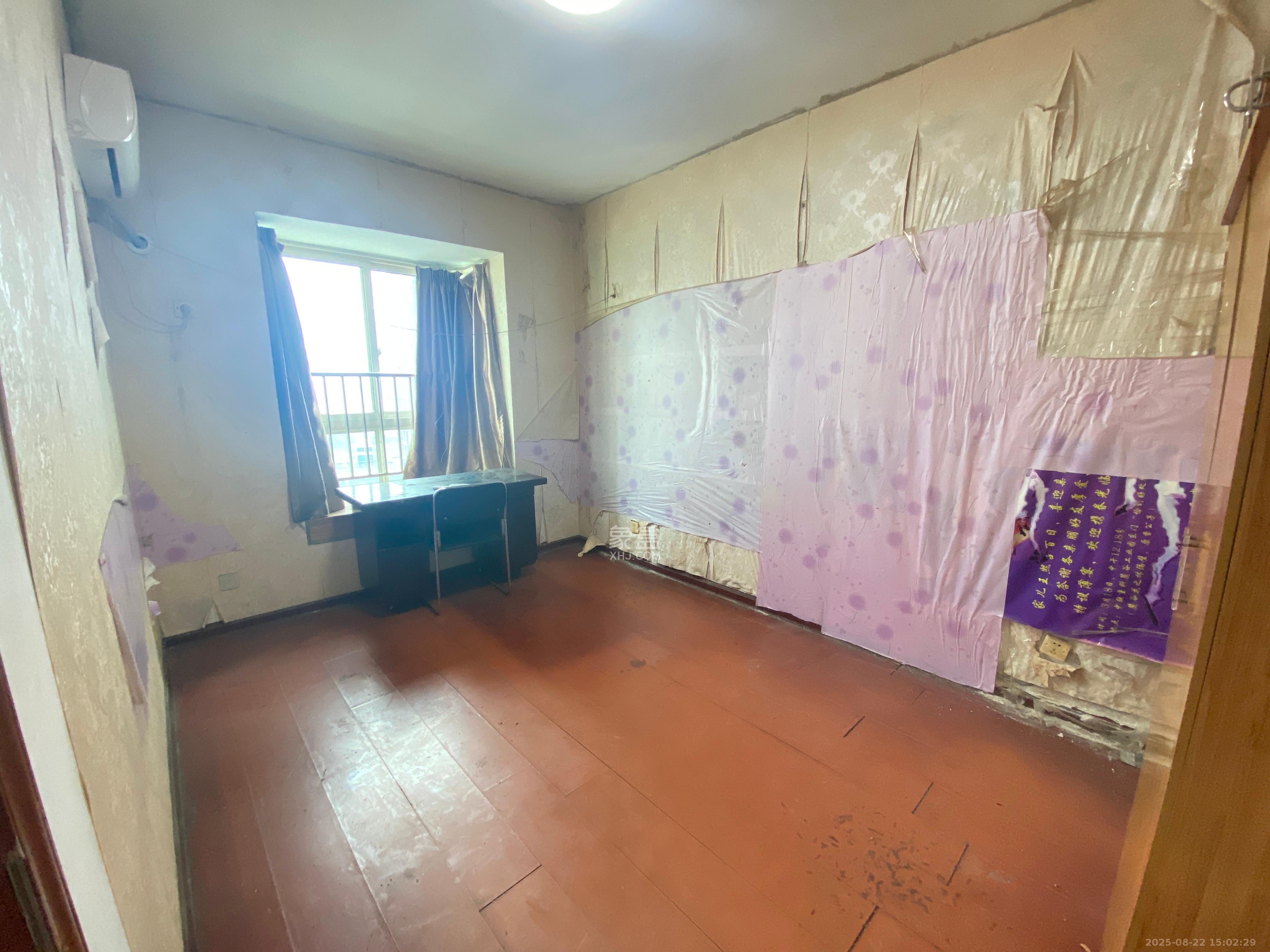 麓谷加州阳光  2室2厅1卫    1600.0元/月室内图