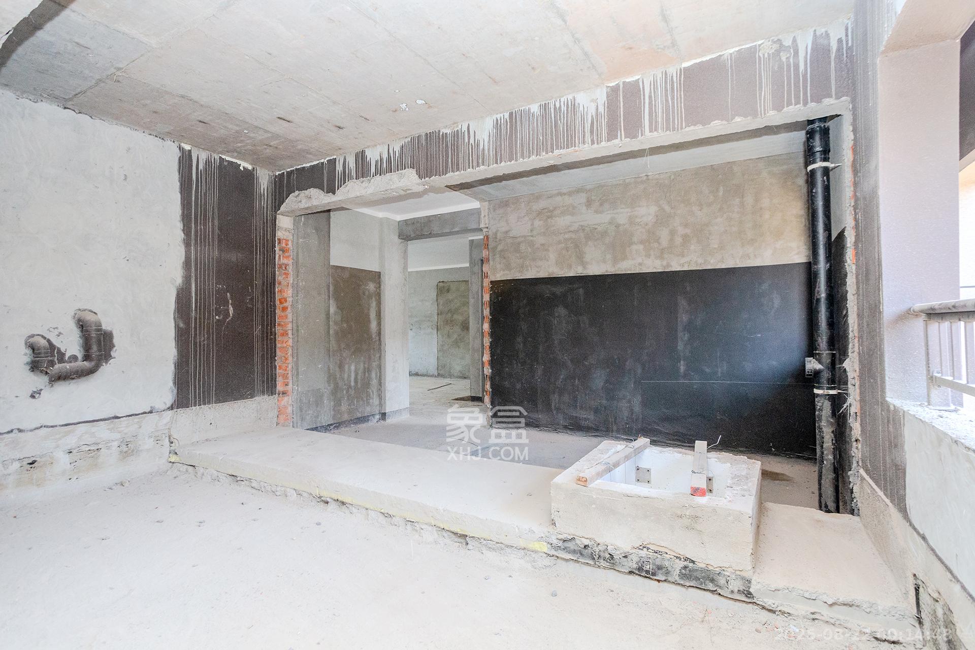 时代建发和著  6室2厅2卫    388.0万卫生间