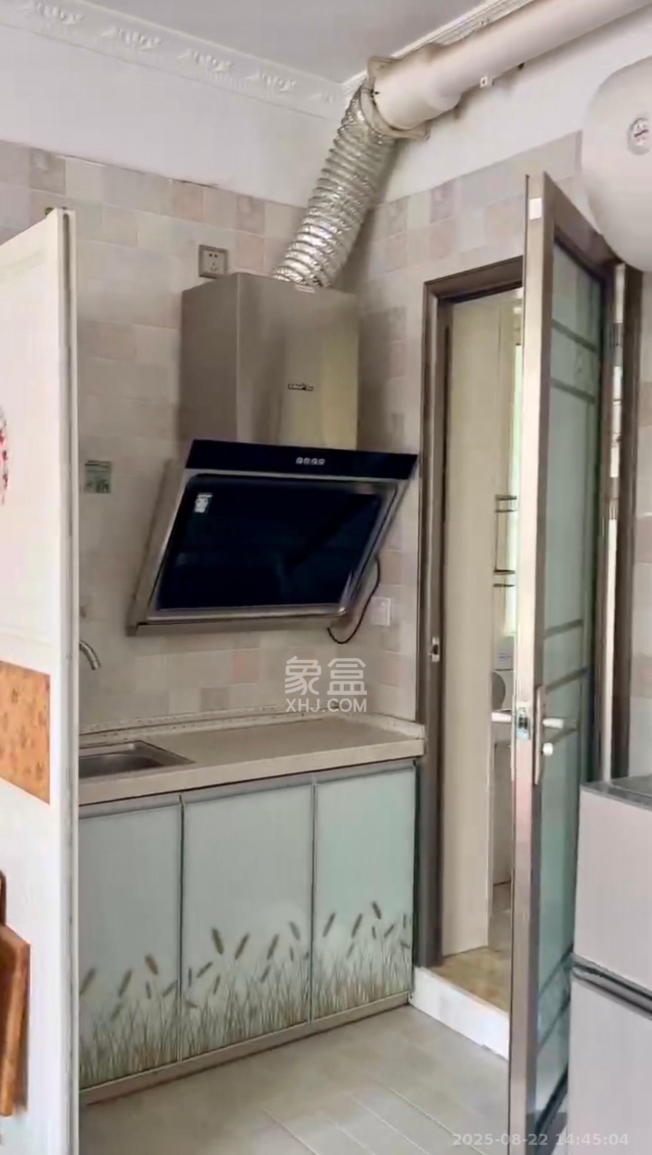 柏家塘小区 1室1厅1卫 900.0元/月 柏家塘小区 1室1厅1卫 900.0元/月室内图